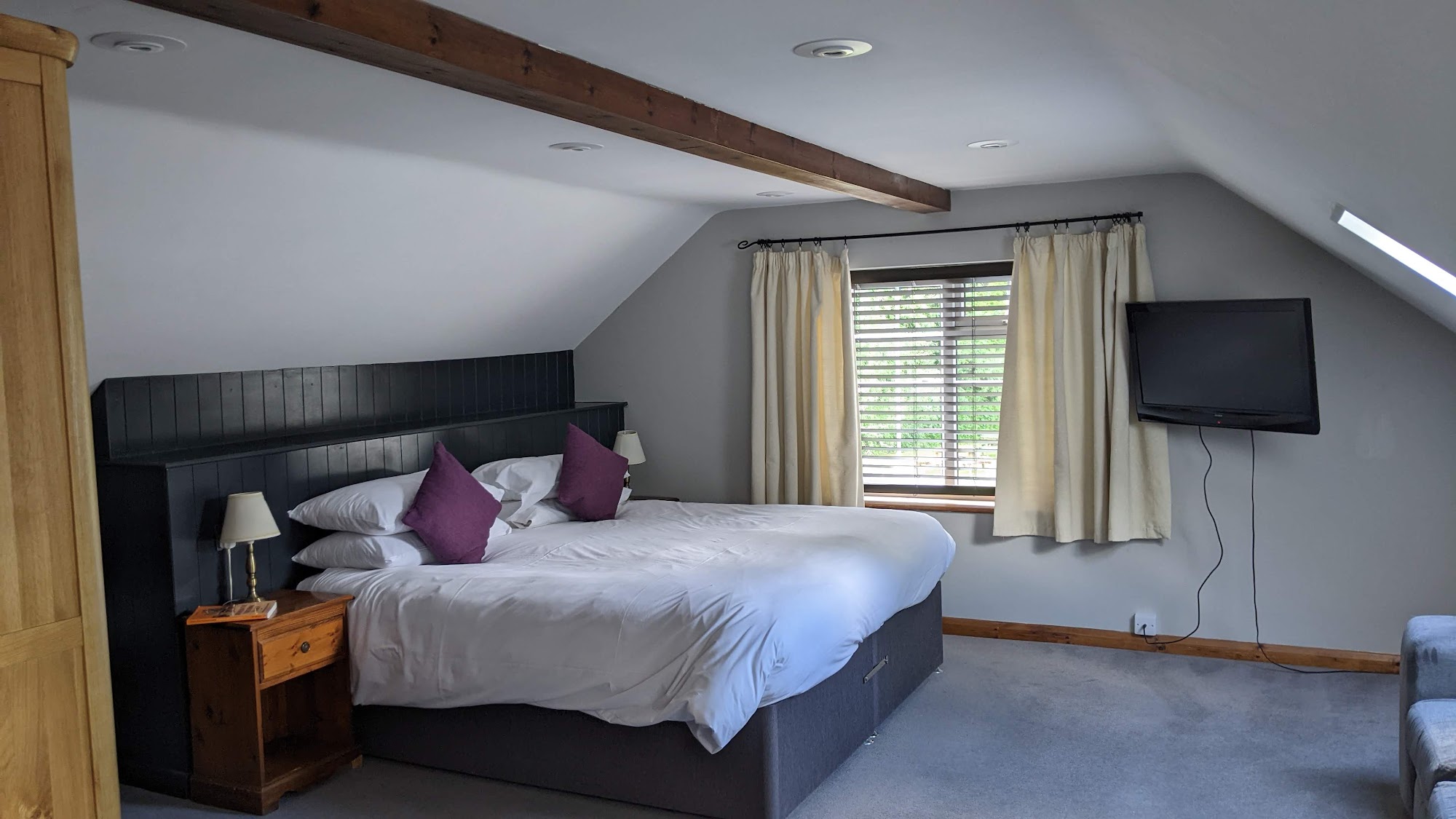 Pear Tree Inn