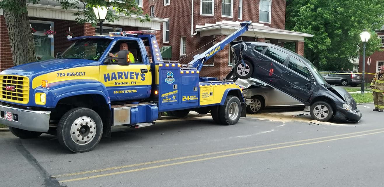 Harvey's Auto Body and Towing
