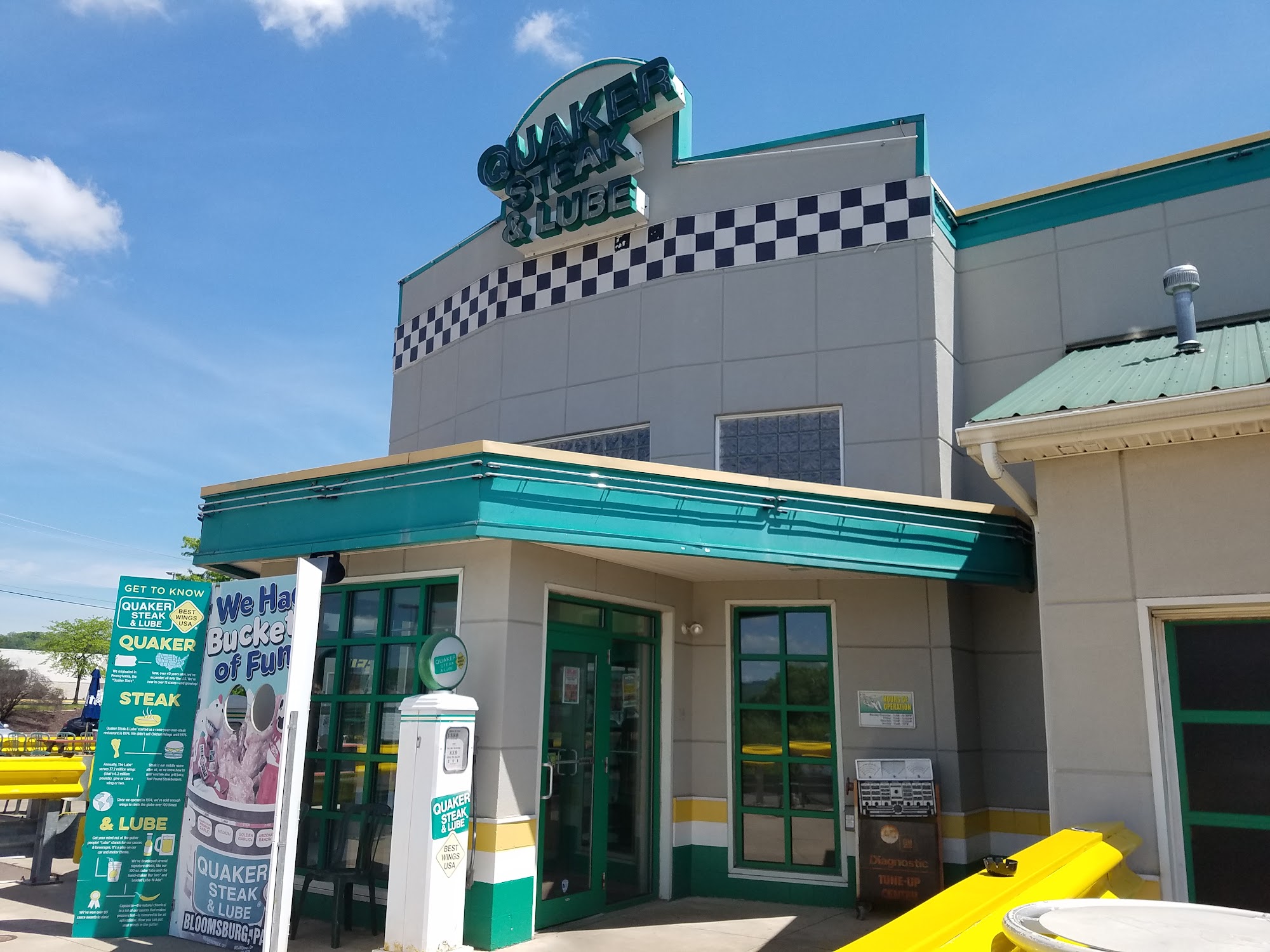 Quaker Steak & Lube