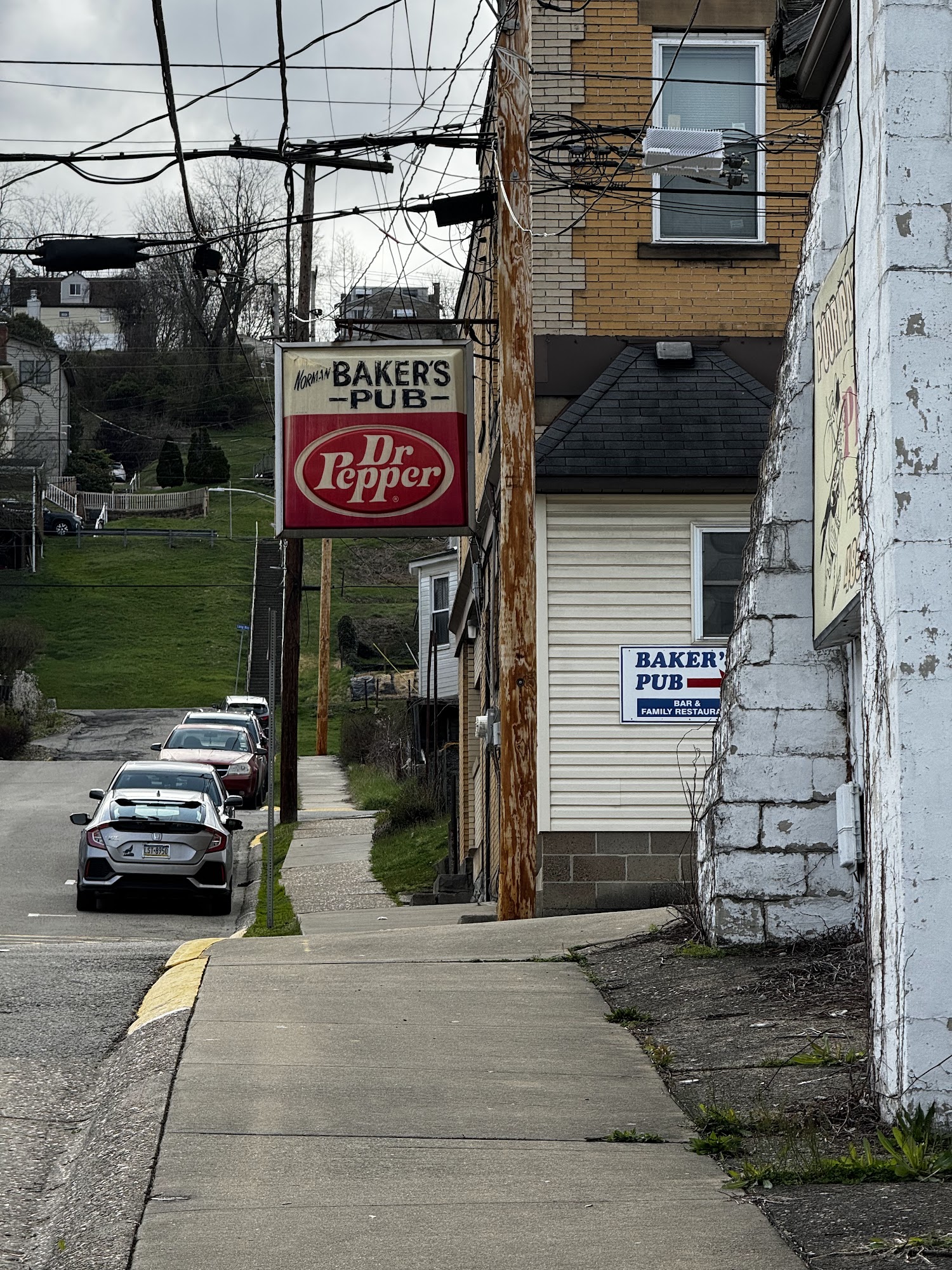 Baker's Pub