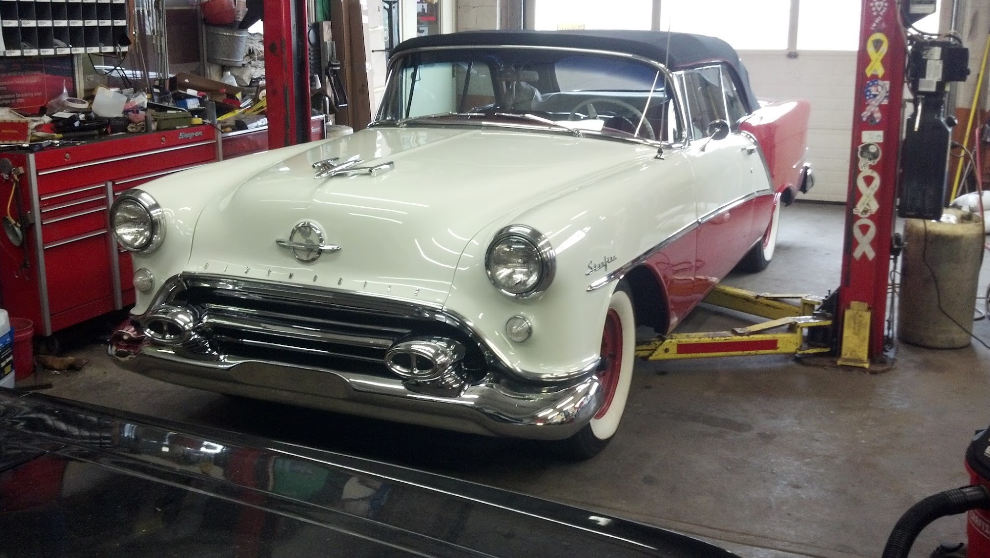Junior's Automotive Creighton