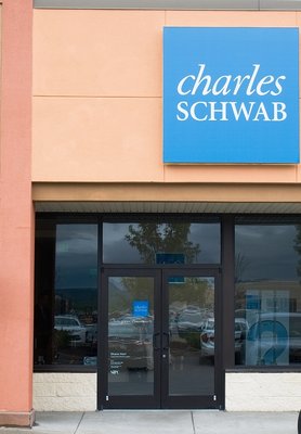Charles Schwab 1152 Commerce Blvd Ste 103, Dickson City Pennsylvania 18519