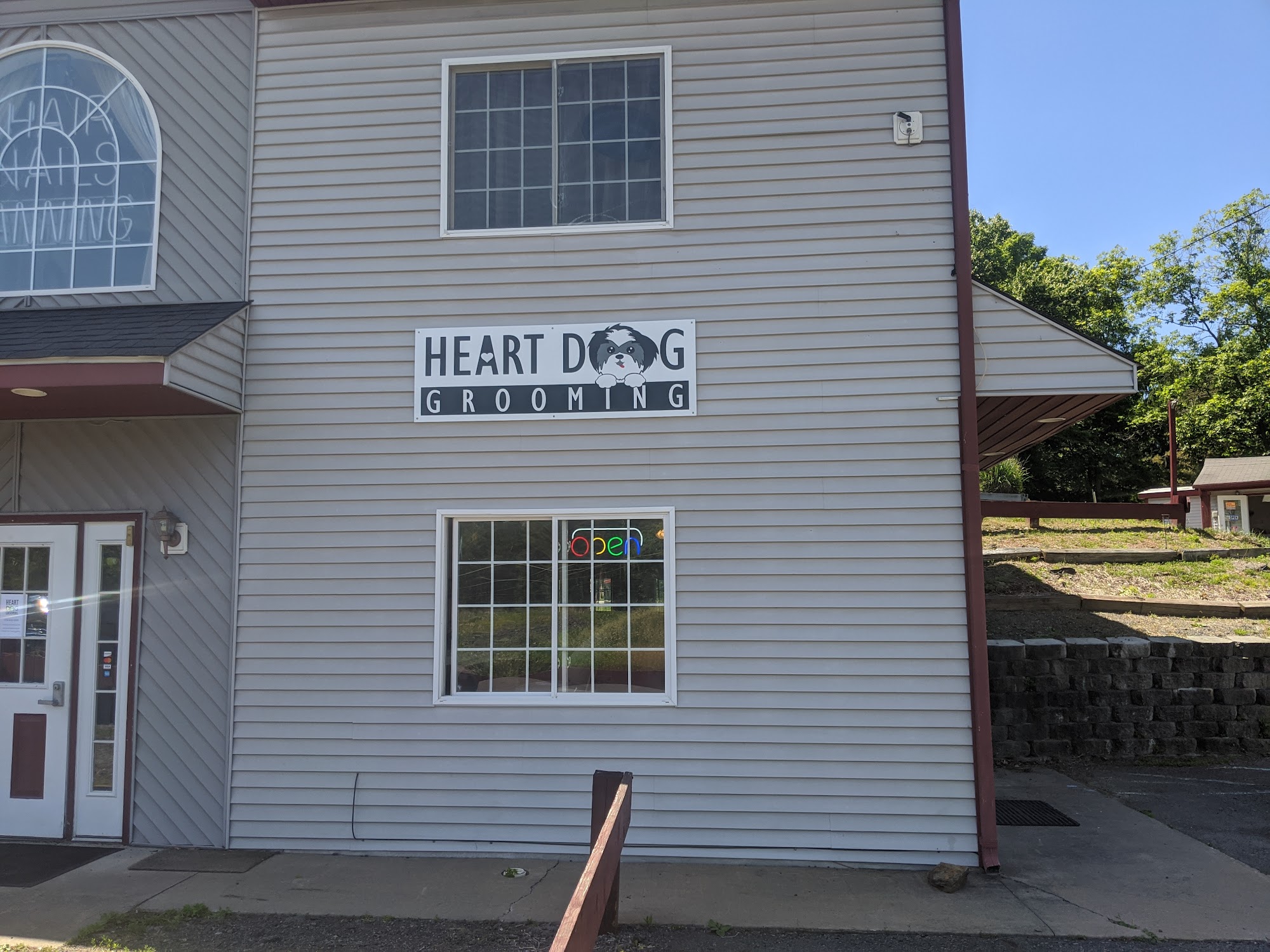 Heart Dog Grooming 1831 PA-739, Dingmans Ferry Pennsylvania 18328
