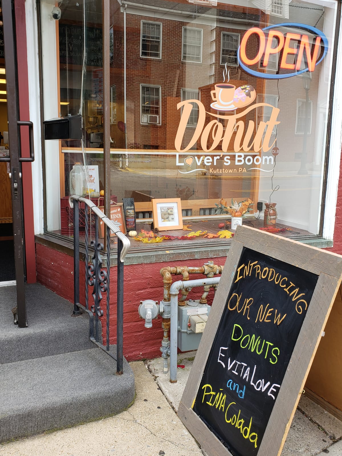 Donut Lover's Boom