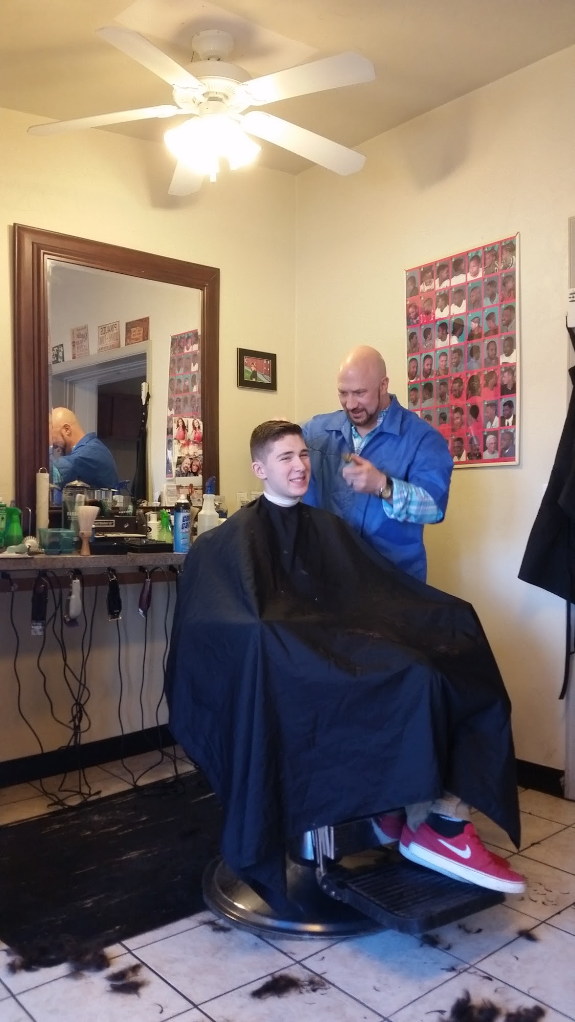 Damon's Cuts & Conversations Barbershop