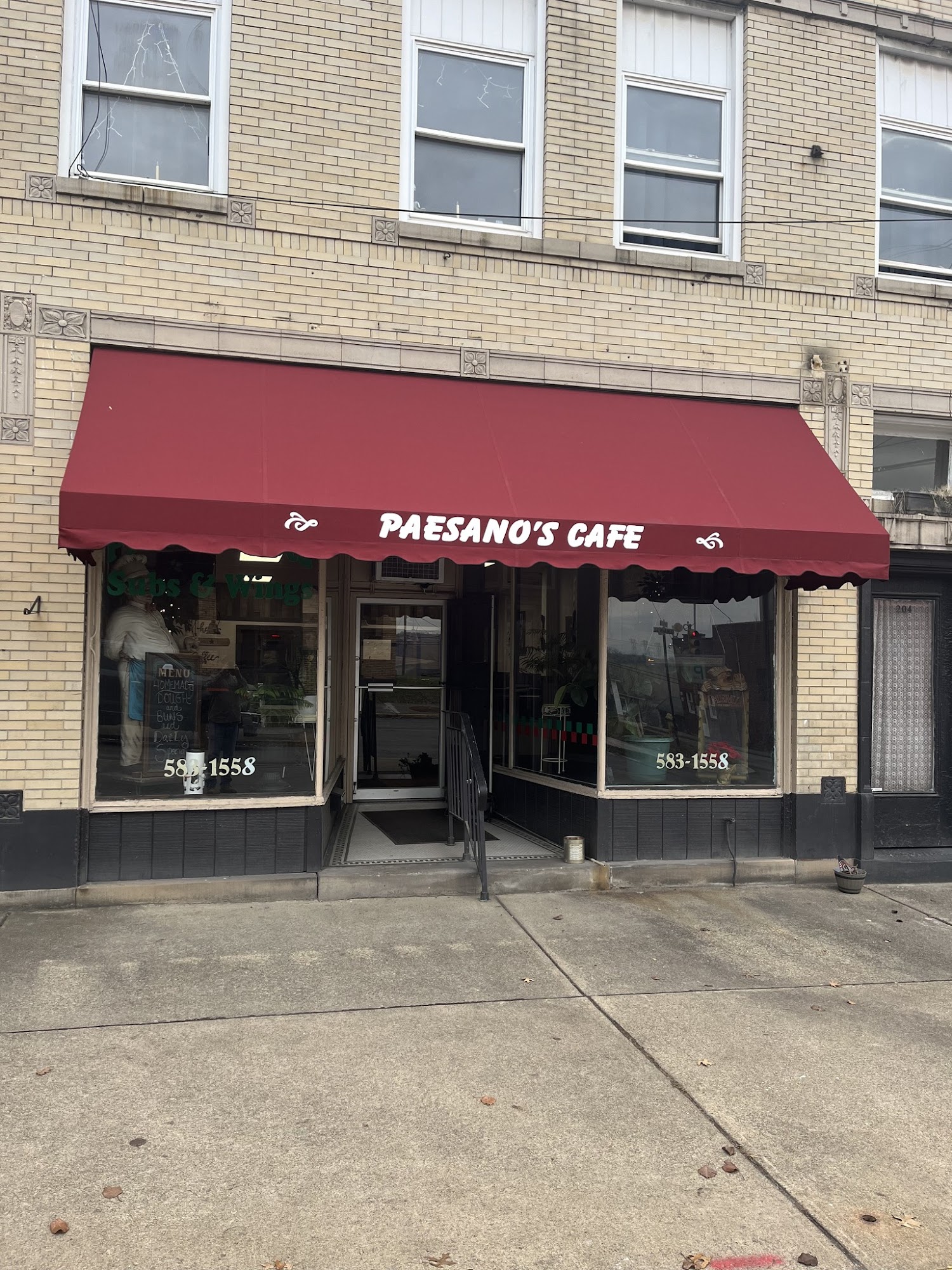 Paesano's Cafe