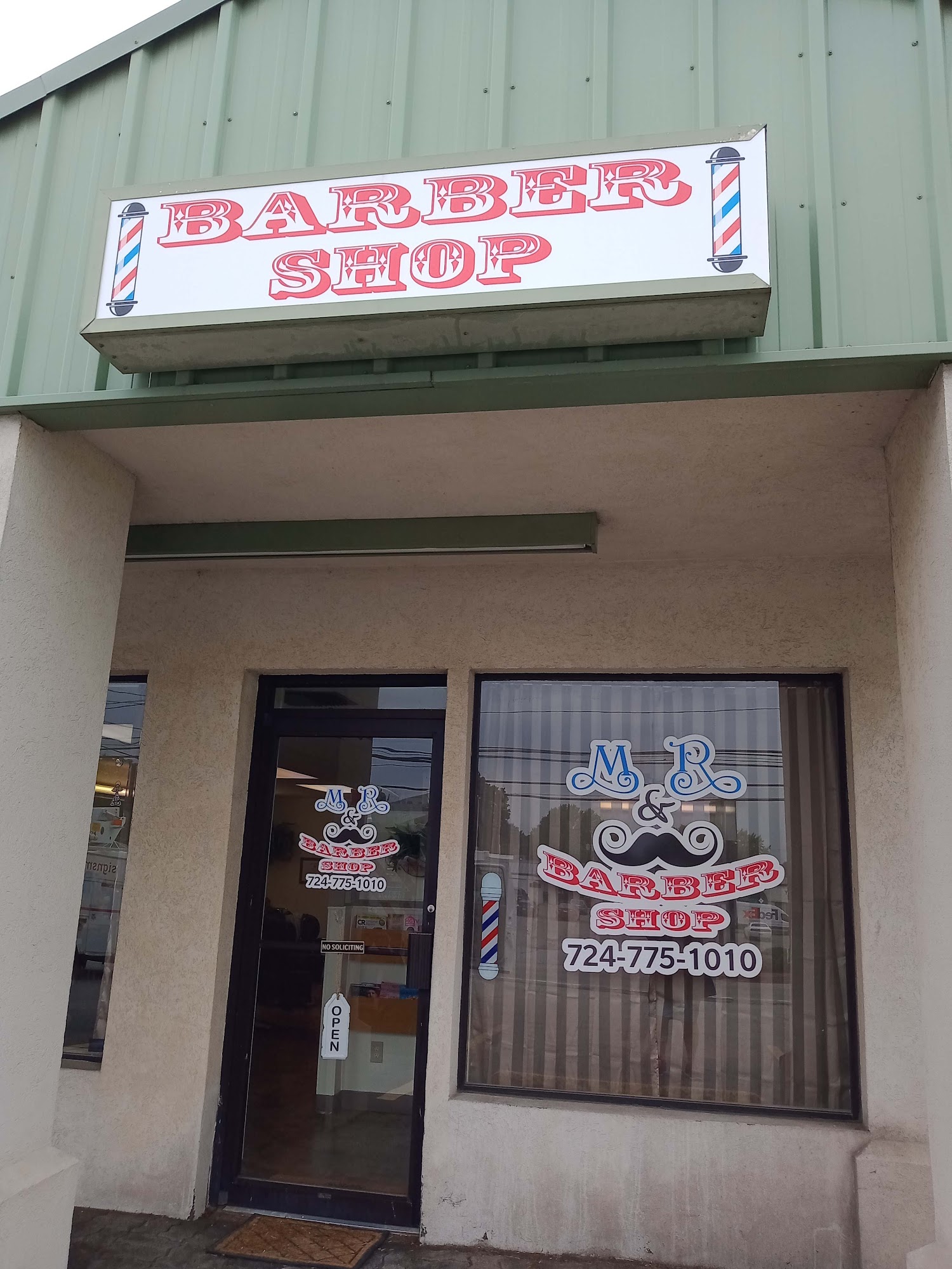 M & R Barber Shop 3465 Brodhead Rd #1, Monaca Pennsylvania 15061