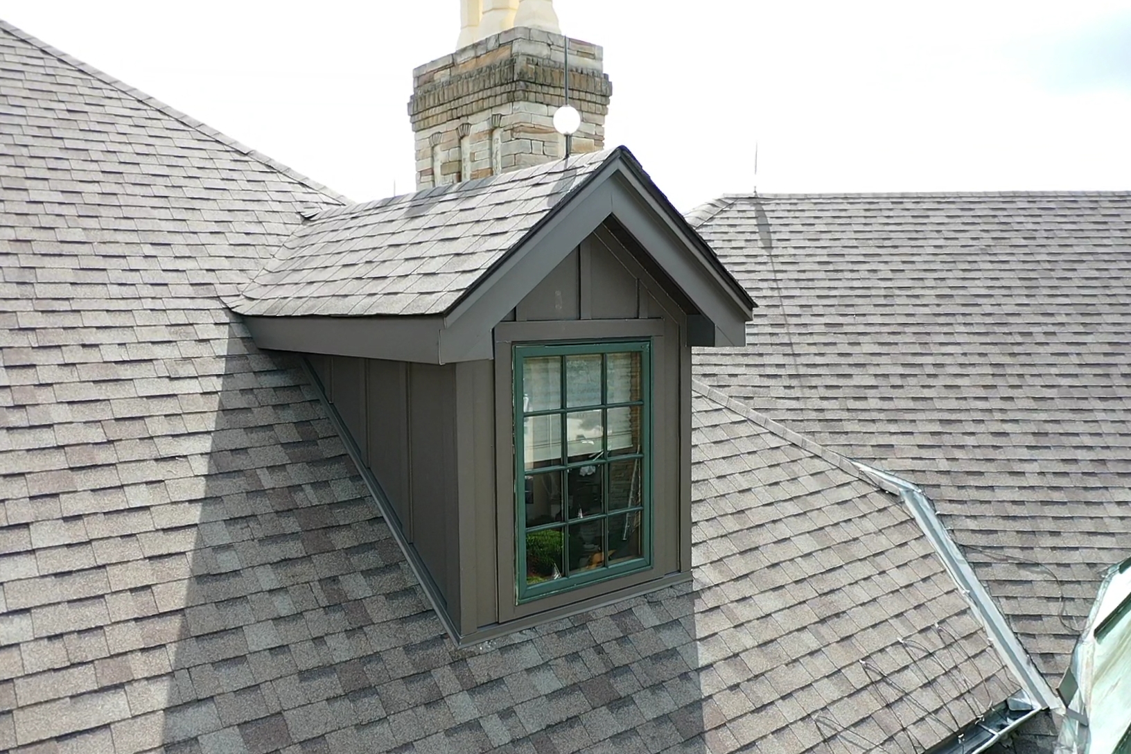 Slagle Roofing & Construction