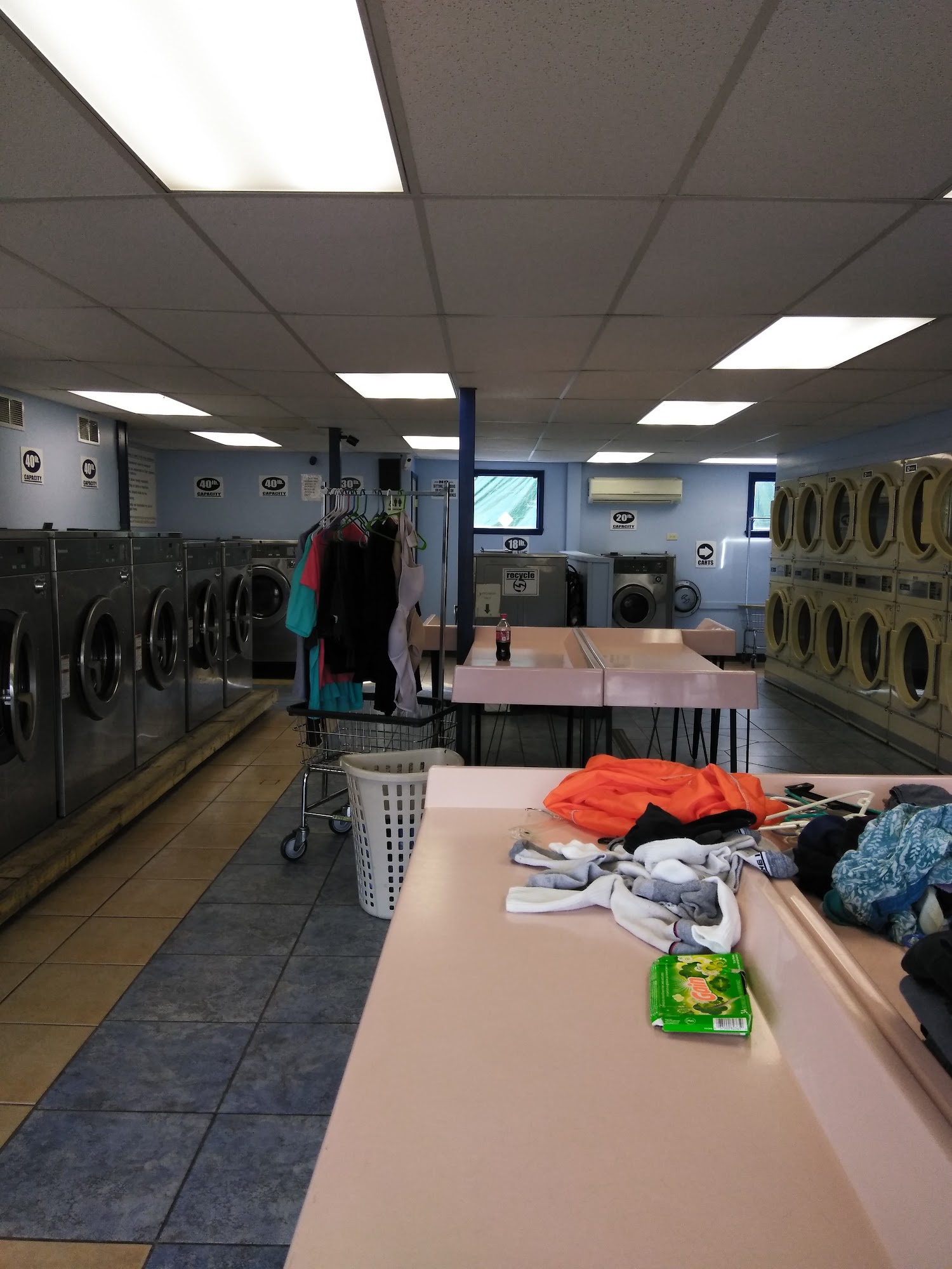 Mountville Laundromat