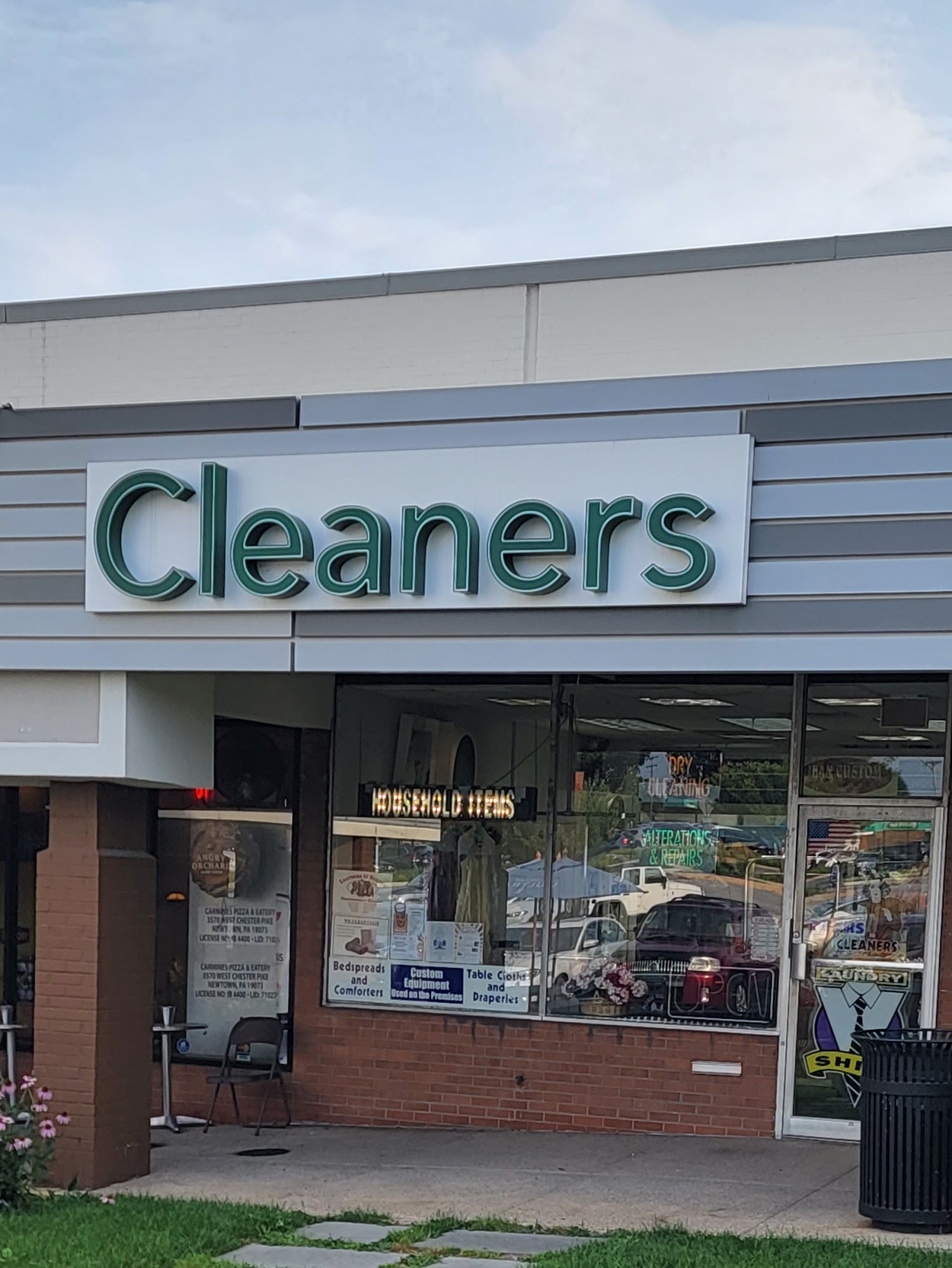 Jean's Custom Cleaners