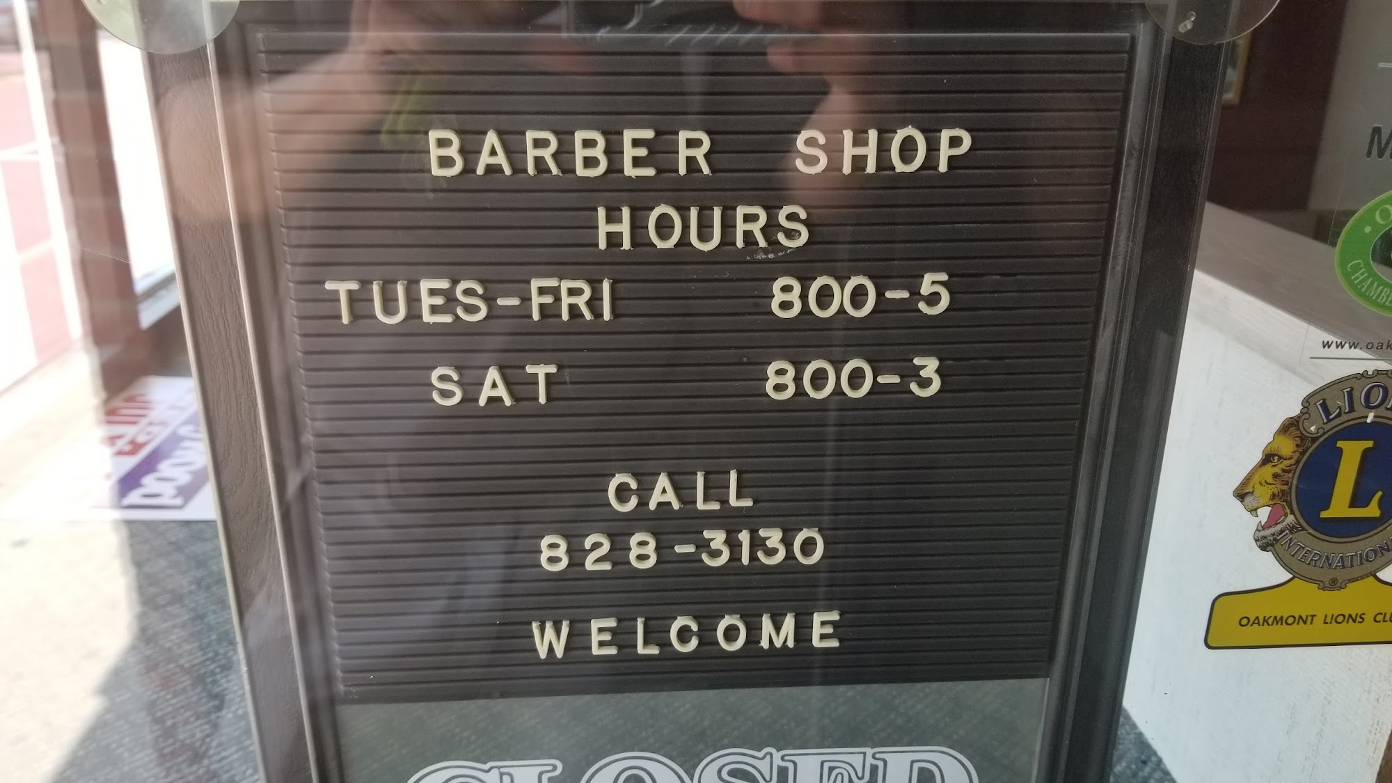 Cosnotti's Barber Shop Cosnotti’s Barber Shop, 634 Allegheny River Blvd, Oakmont Pennsylvania 15139