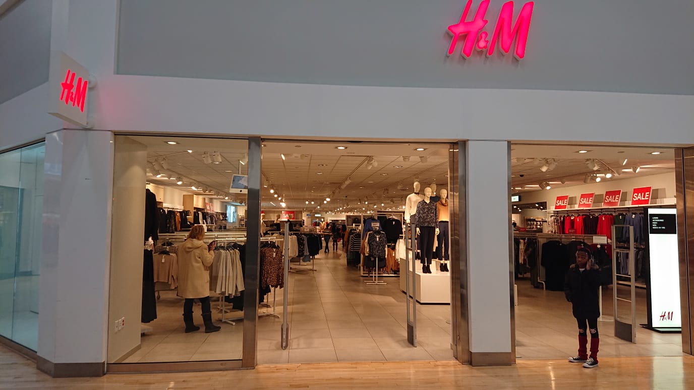 H&M