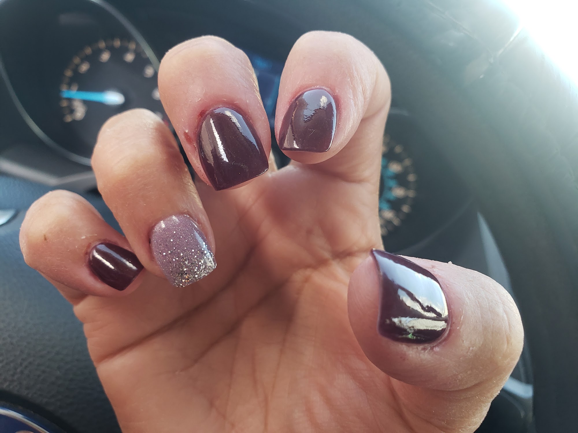 Vs Nails