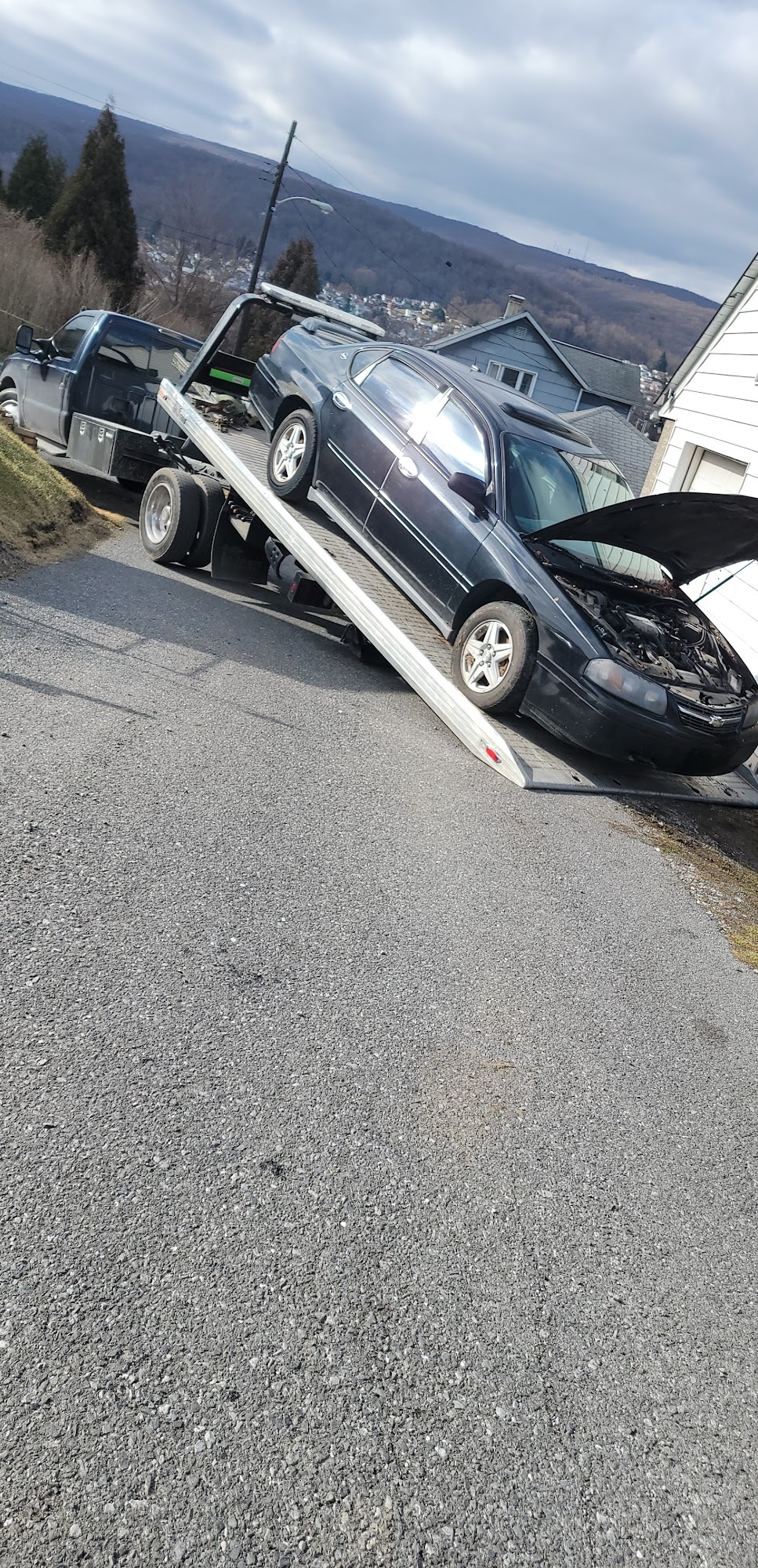 Chris's towing and recovery llc 163 Felgar Rd, Stahlstown Pennsylvania 15687