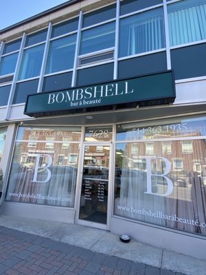 Bombshell Bar à Beauté 7628 Rue Centrale, LaSalle Quebec H8P 1K9