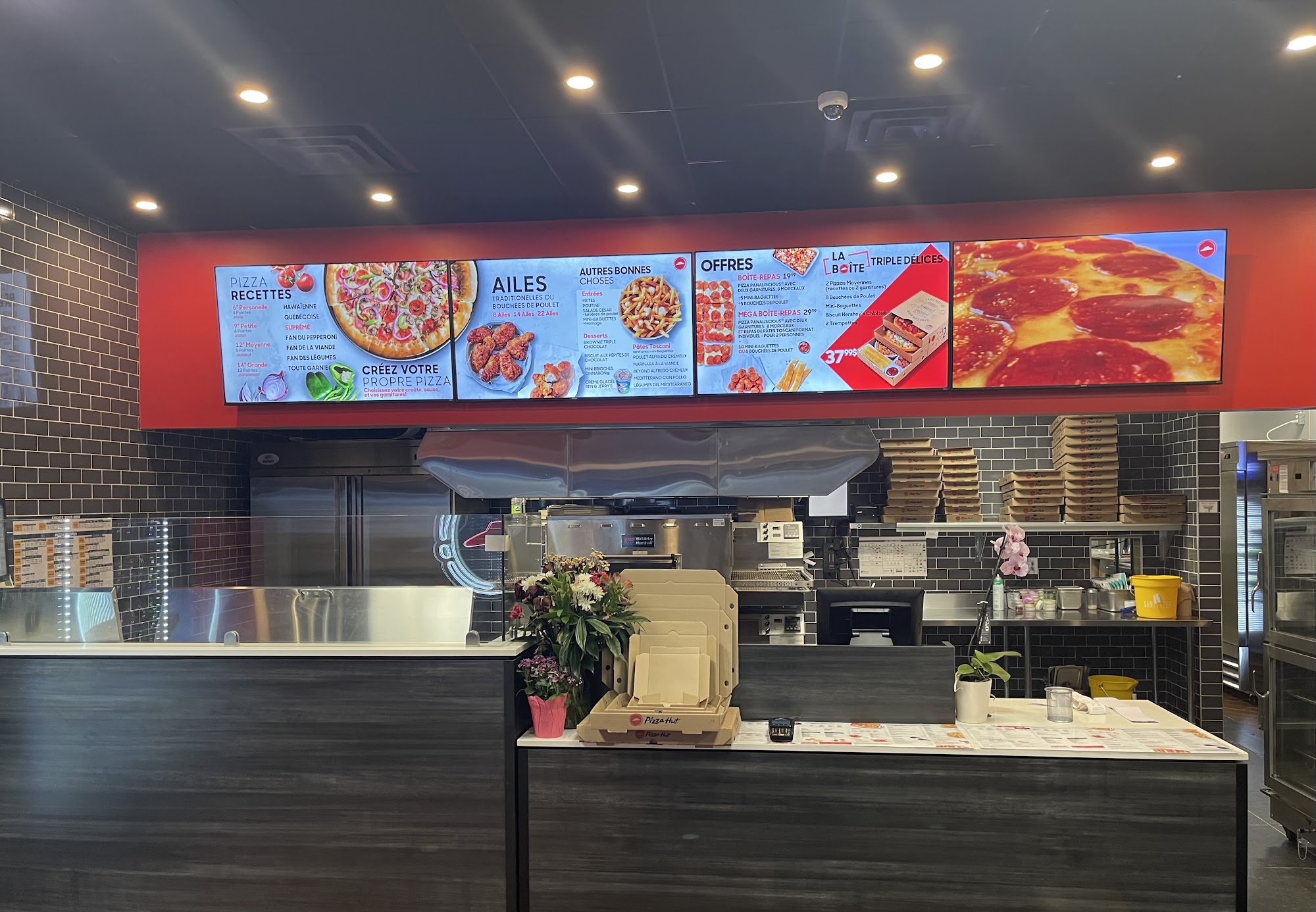 Pizza Hut Longueuil