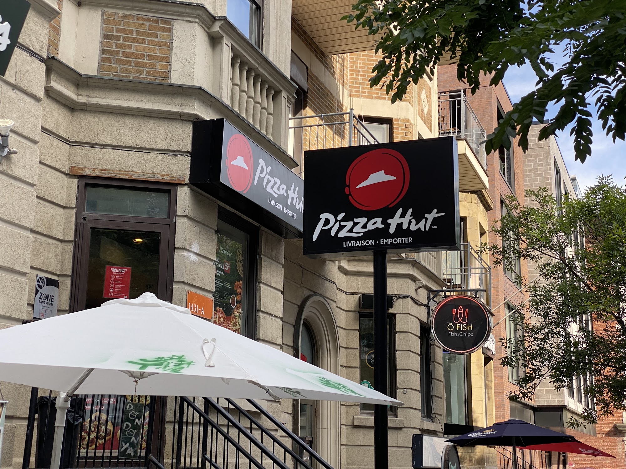 Pizza Hut Montreal