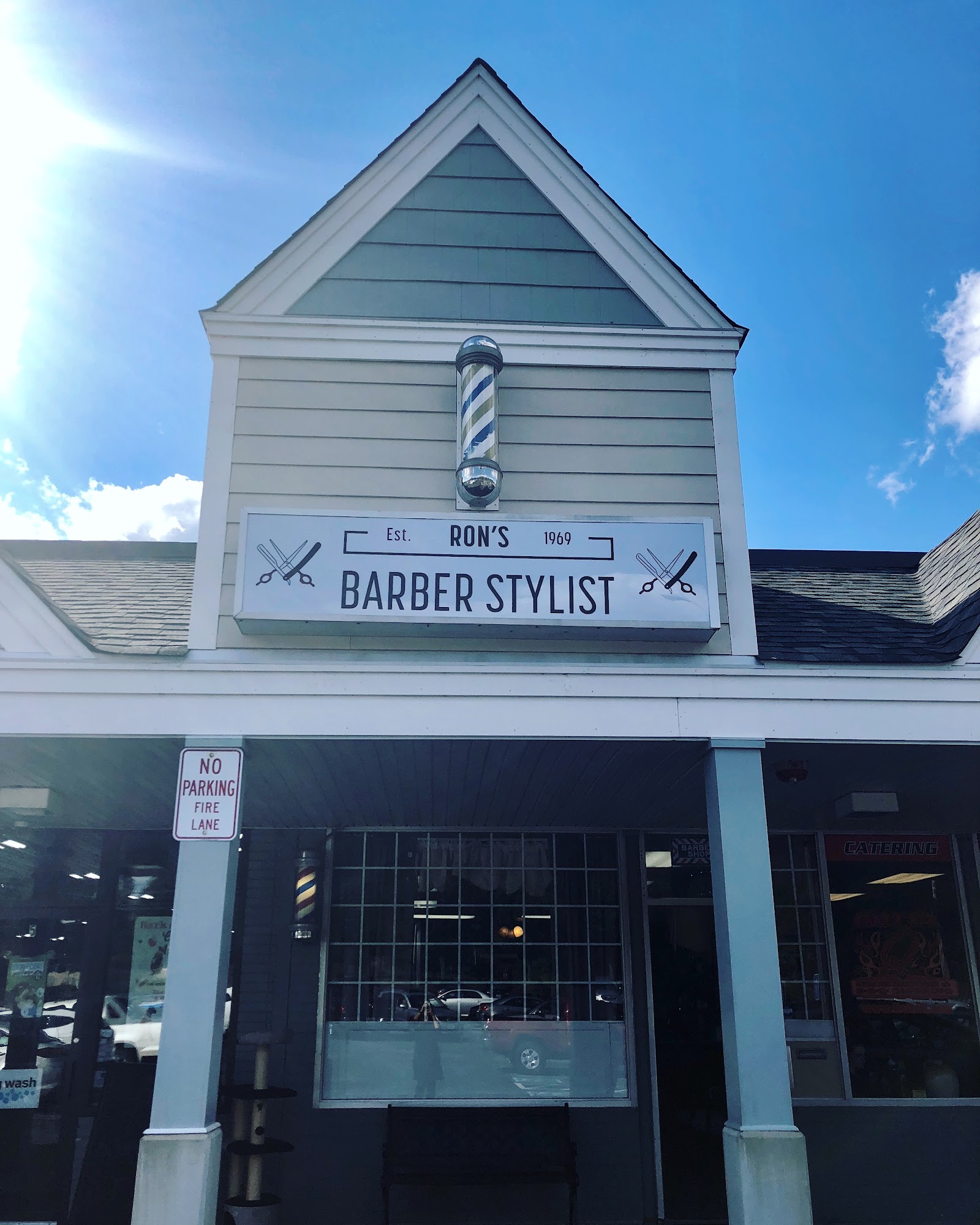 Ron's Barber Stylist Shop