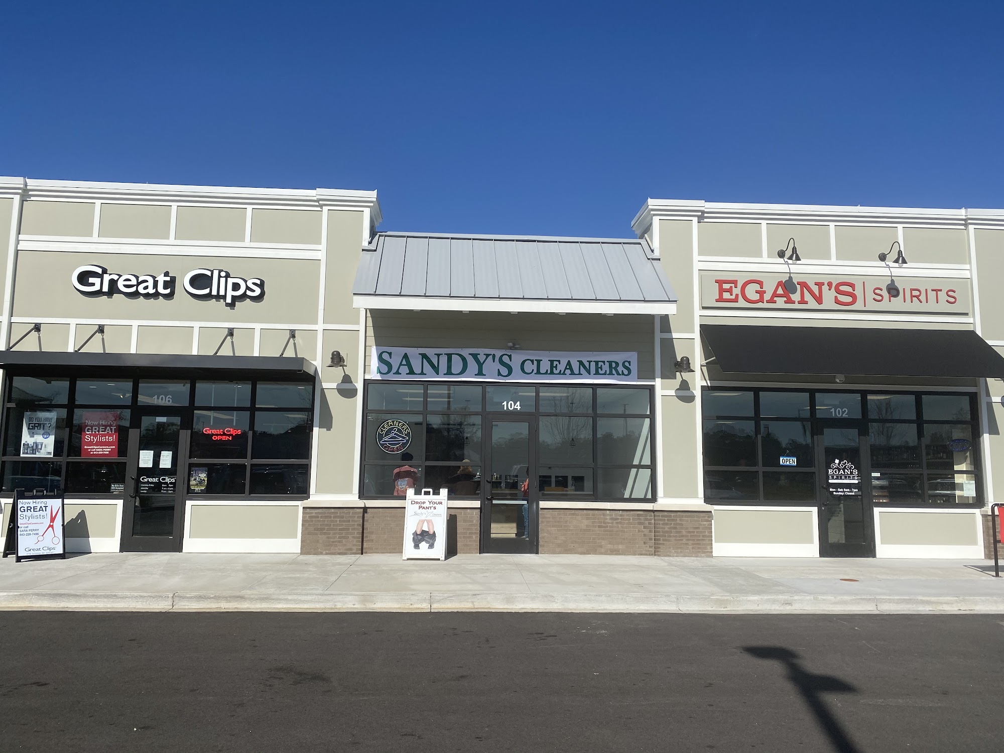 Sandy's Dry Cleaners- Clements Ferry