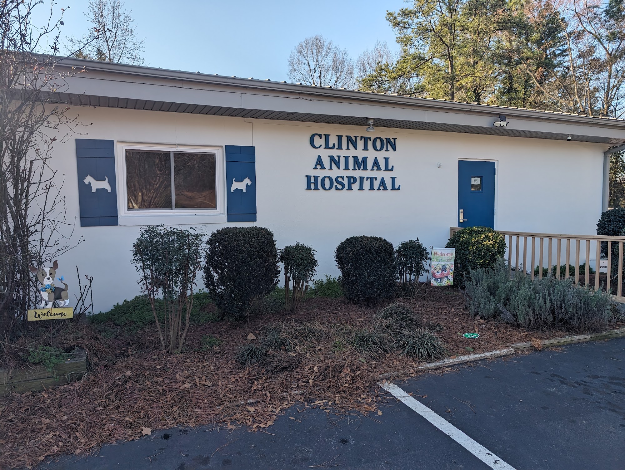 Clinton Animal Hospital 404 Willard Rd, Clinton South Carolina 29325