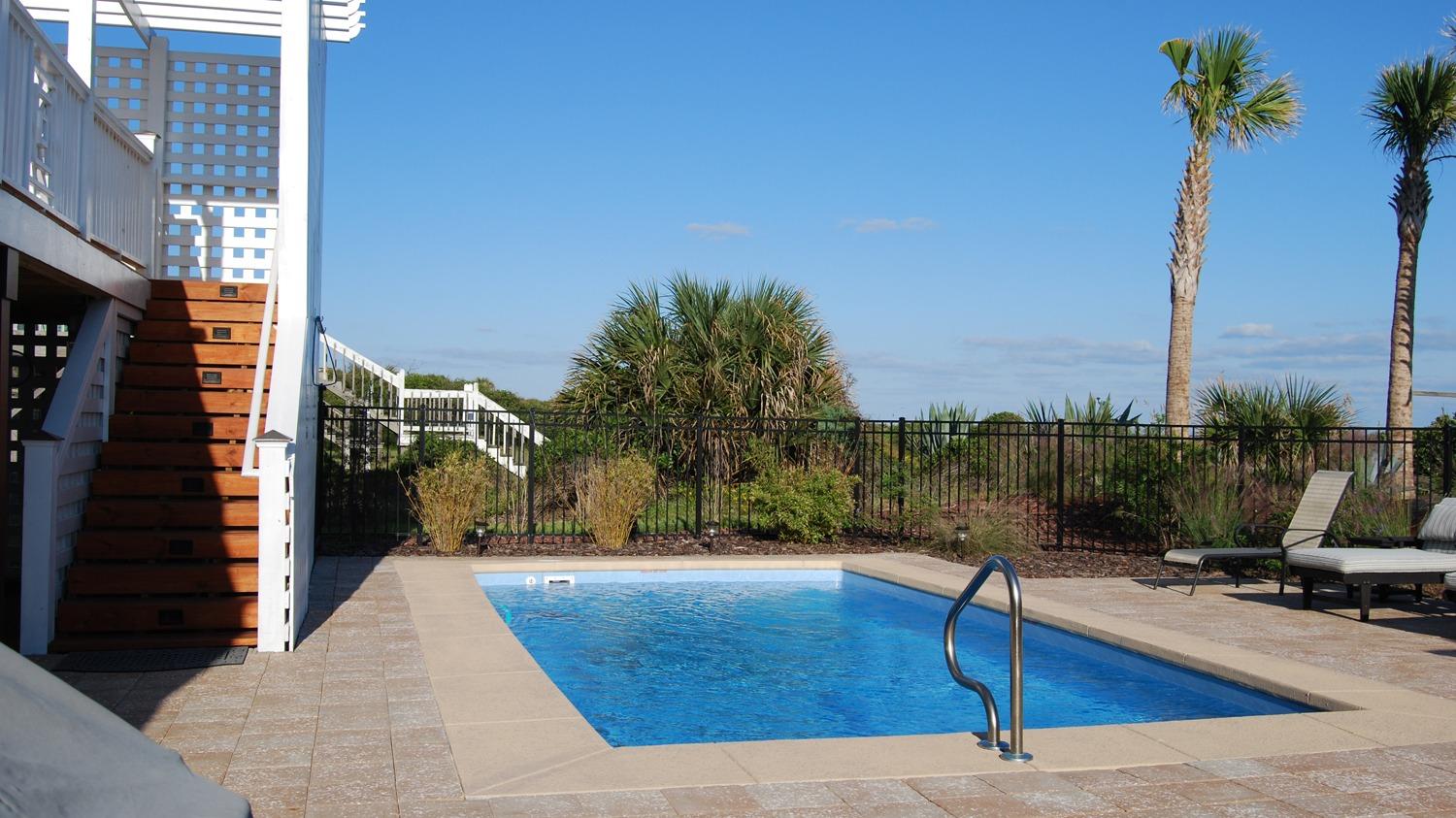 Fiberglass Pools of the Carolinas (Formerly Alaglas Pools of Charleston) 280 Seven Farms Drive Ste C, Daniel Island South Carolina 29492