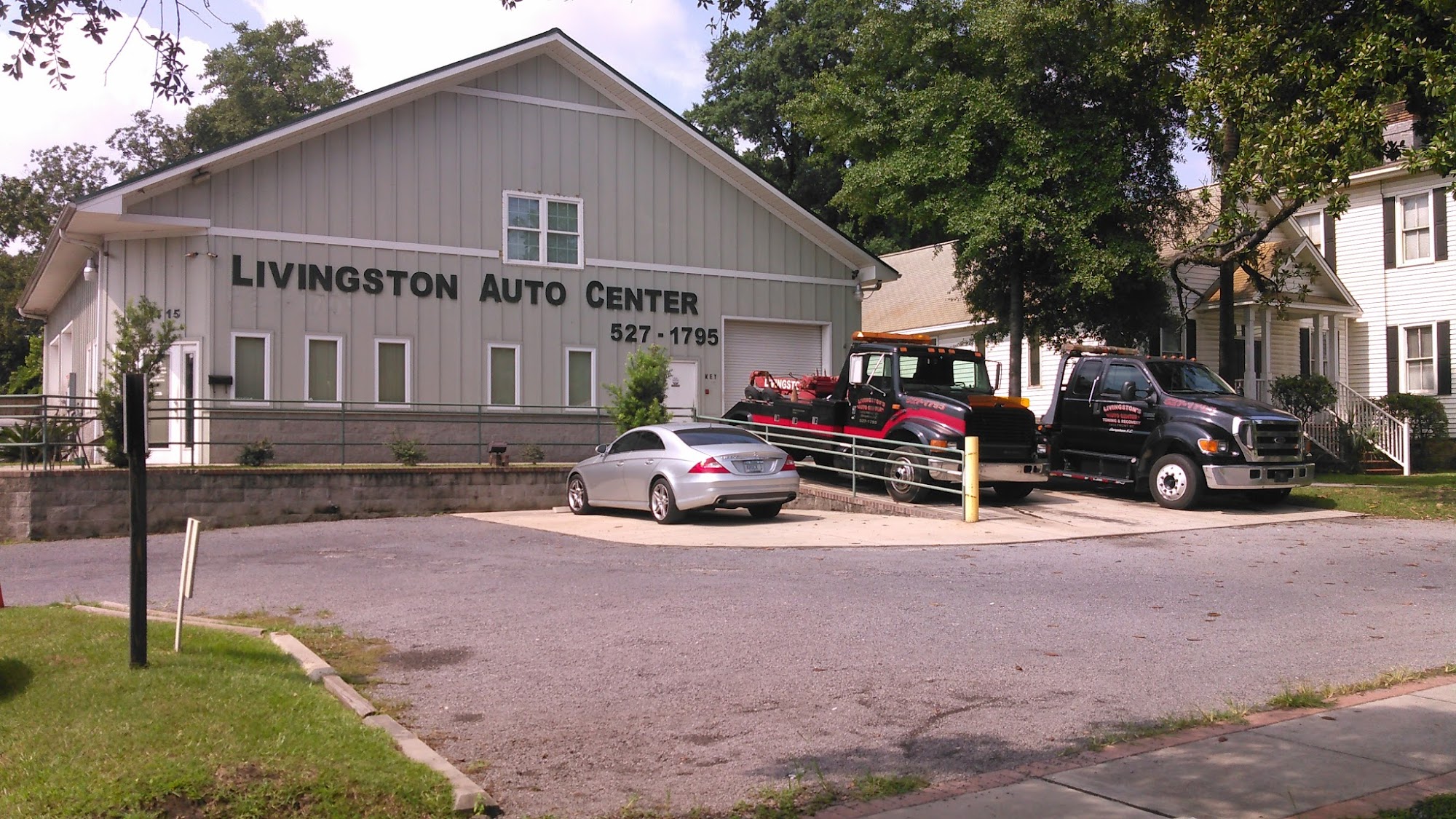 Livingston Auto Center