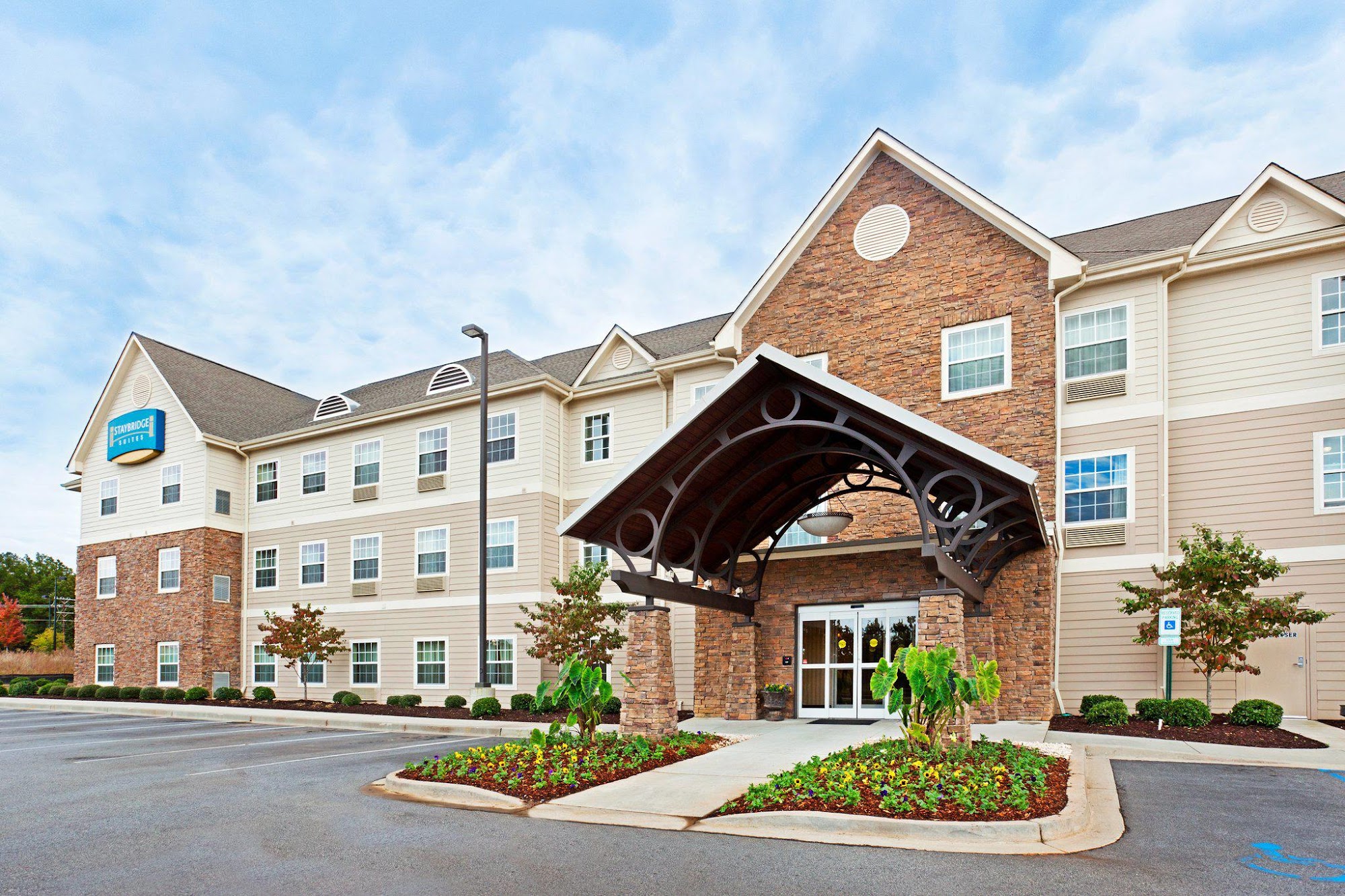 Staybridge Suites Greenville I-85 Woodruff Road, an IHG Hotel