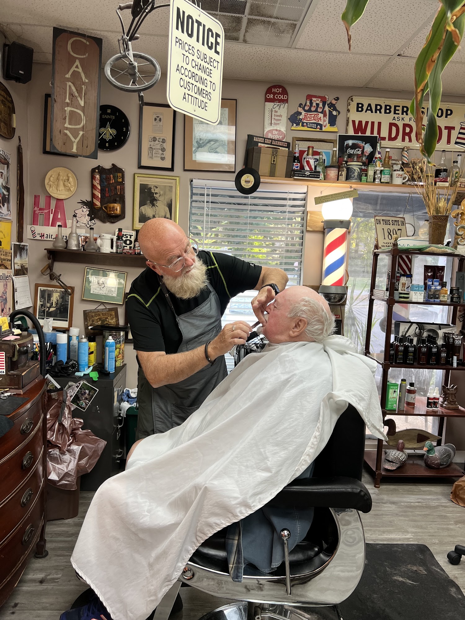 Alleman's Barber Shoppe