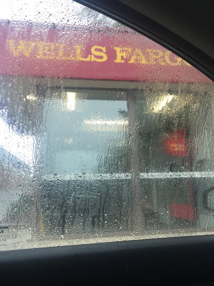 Wells Fargo Advisors