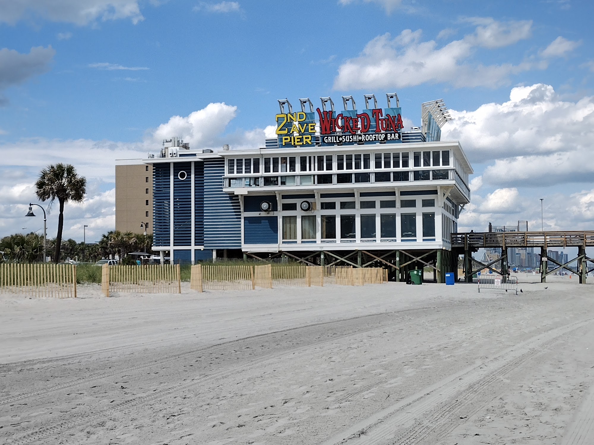 Wicked Tuna @ 2nd Avenue Pier