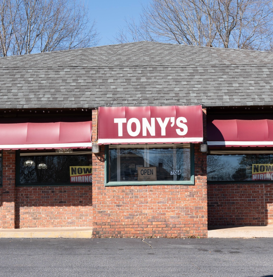 Tony's restaurant