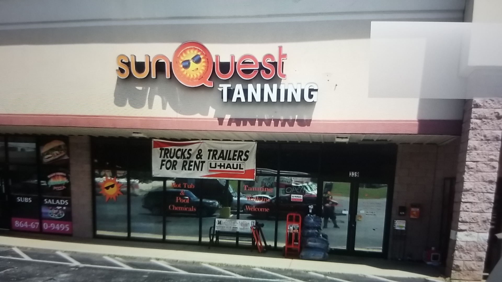 Sun Quest Hot Tubs & Accessories 339 S Main St, Woodruff South Carolina 29388