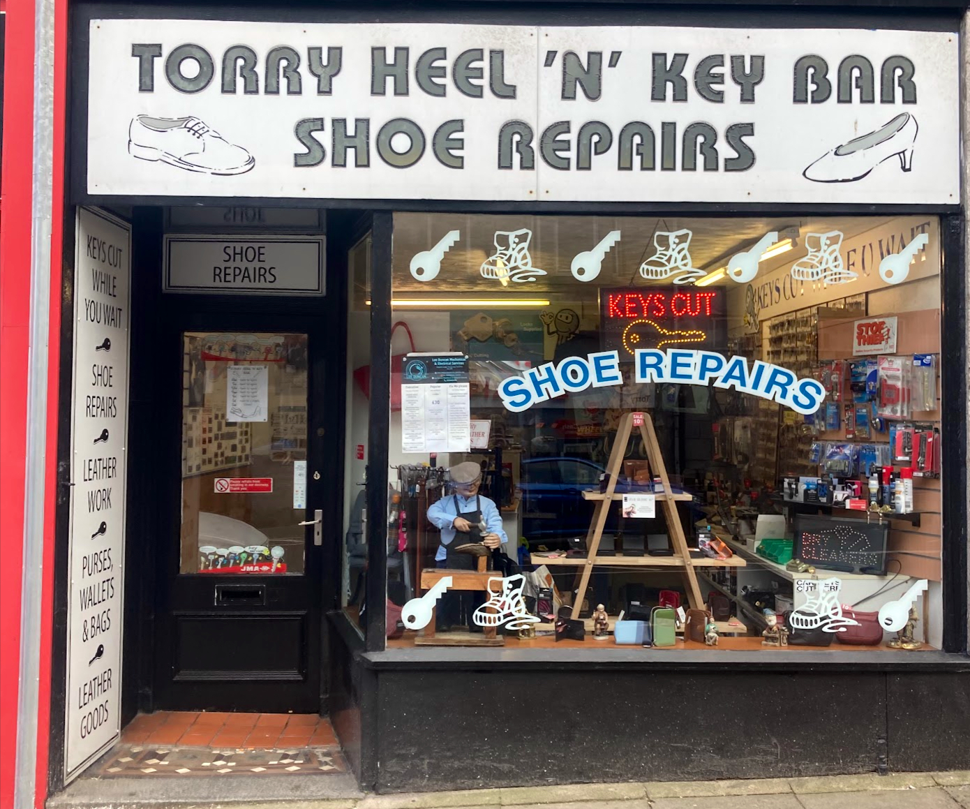 Torry Heel 'n' Key Bar