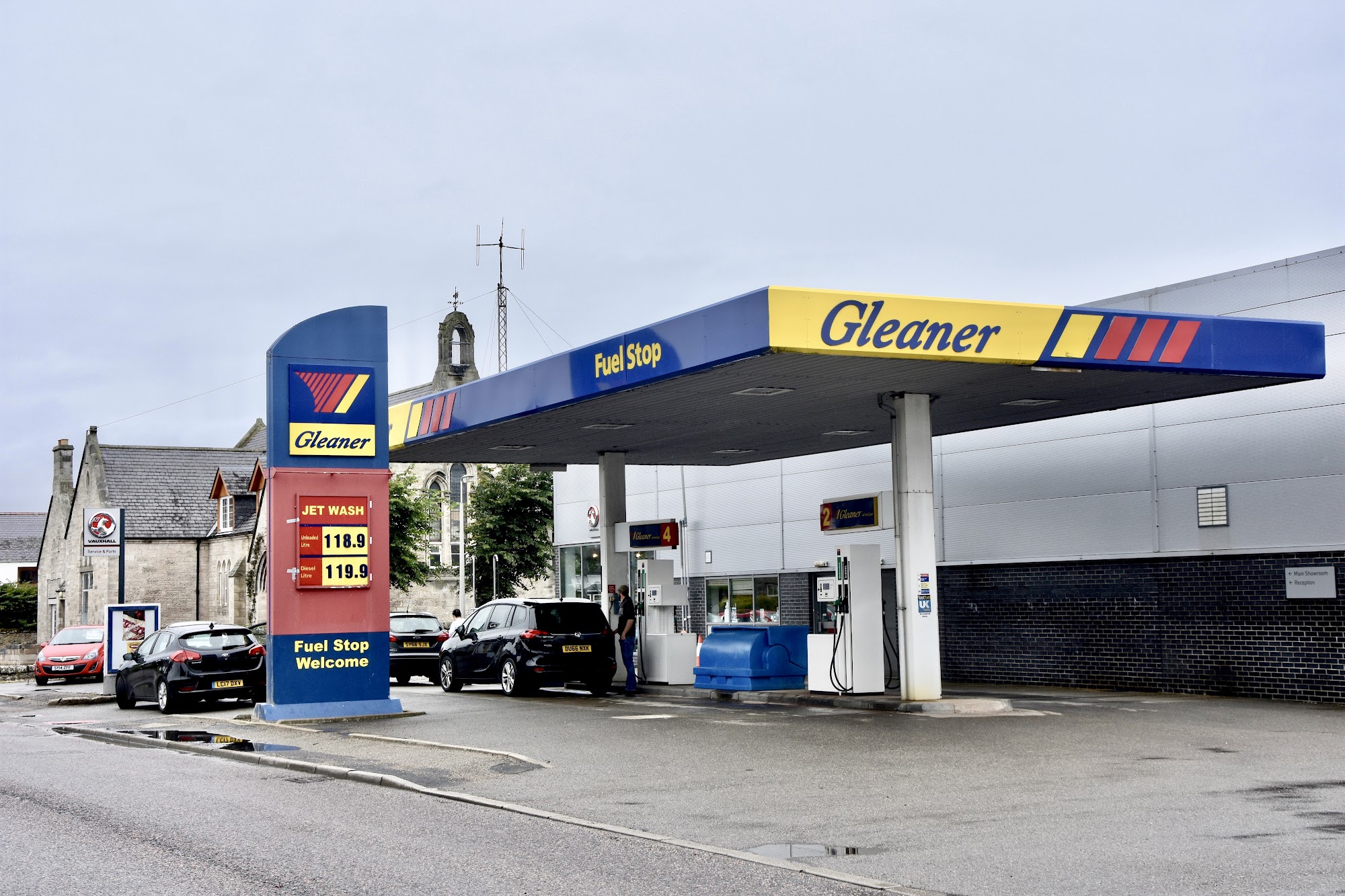 Sutherland Arms Garage Ltd