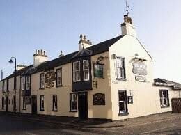 Kinloch Arms Hotel