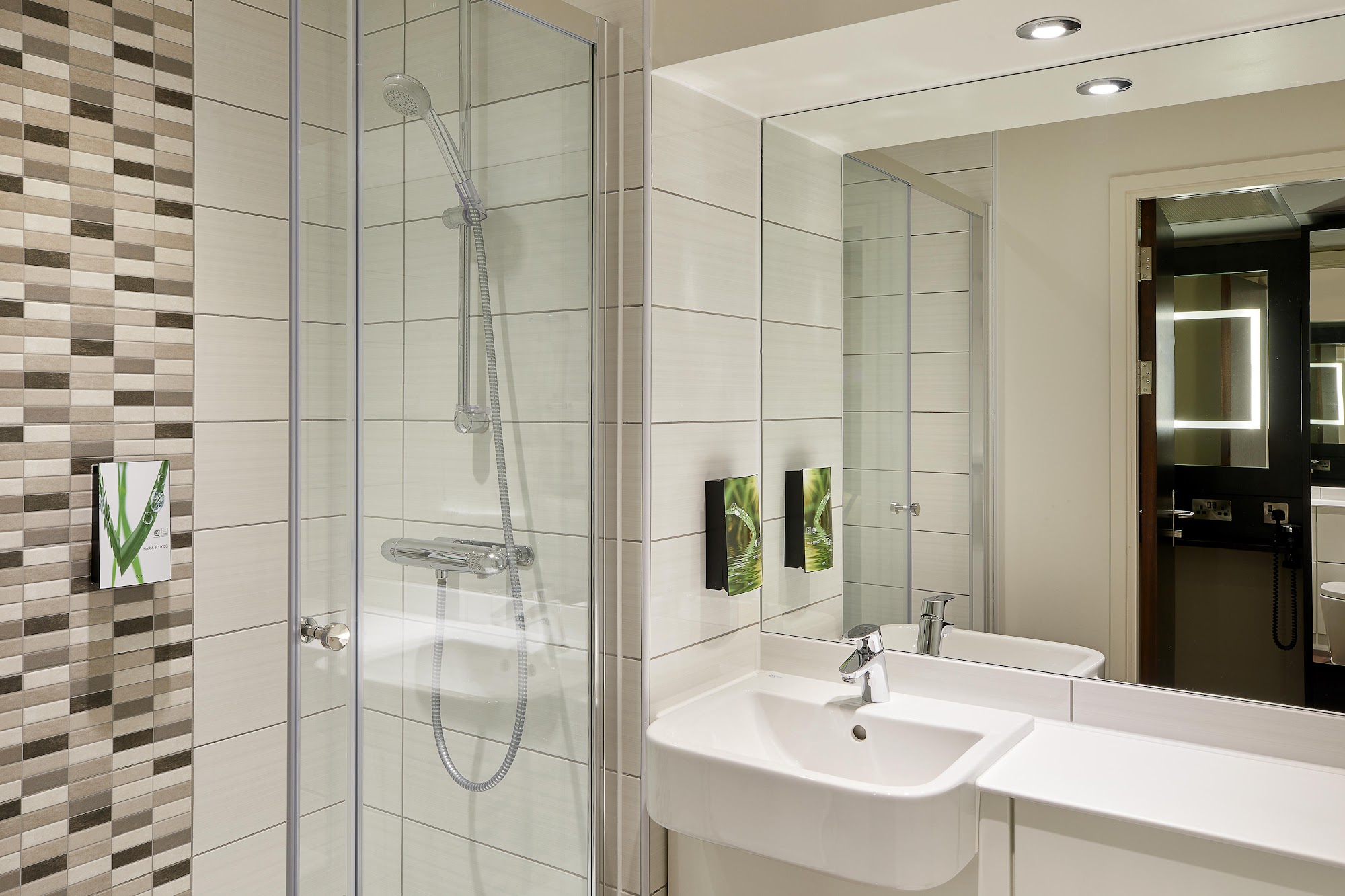 Premier Inn Dundee North hotel