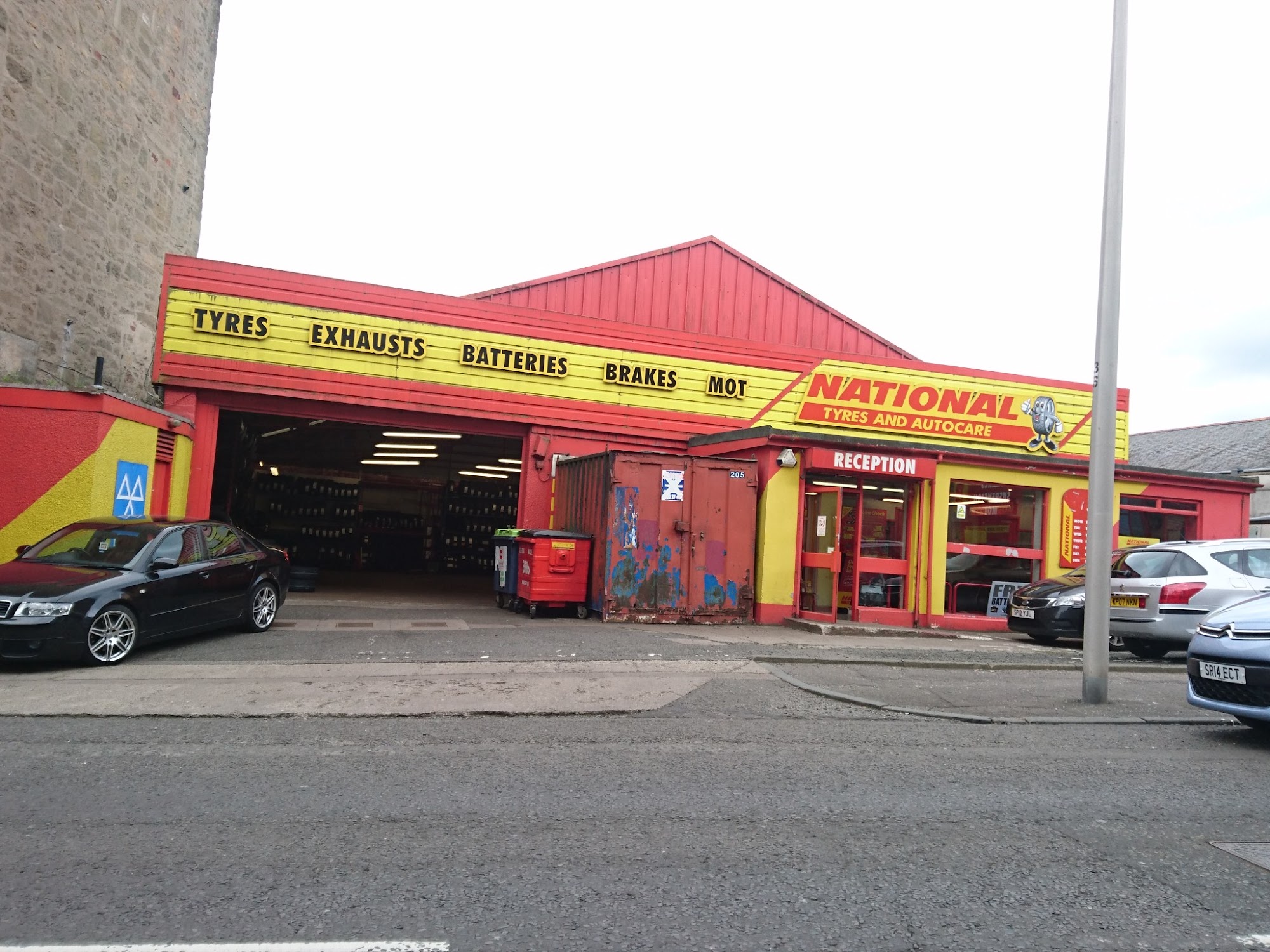 National Tyres and Autocare - a Halfords company