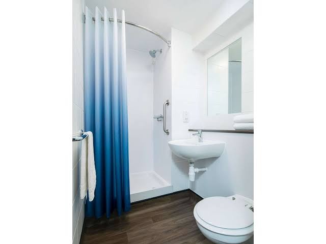 Travelodge Edinburgh Central Rose Street