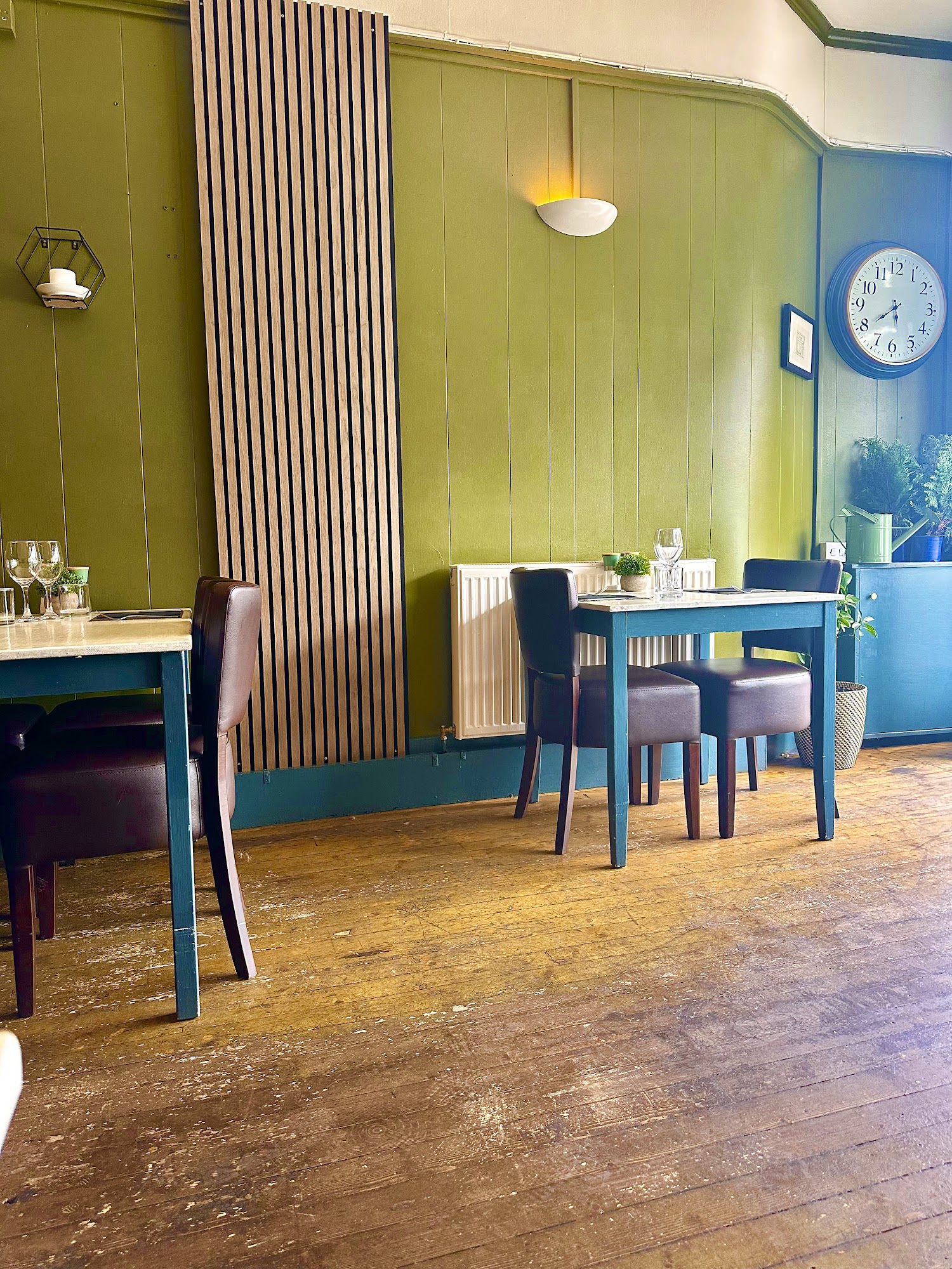 The Walnut 9 Croall Pl, Leith Walk, Edinburgh