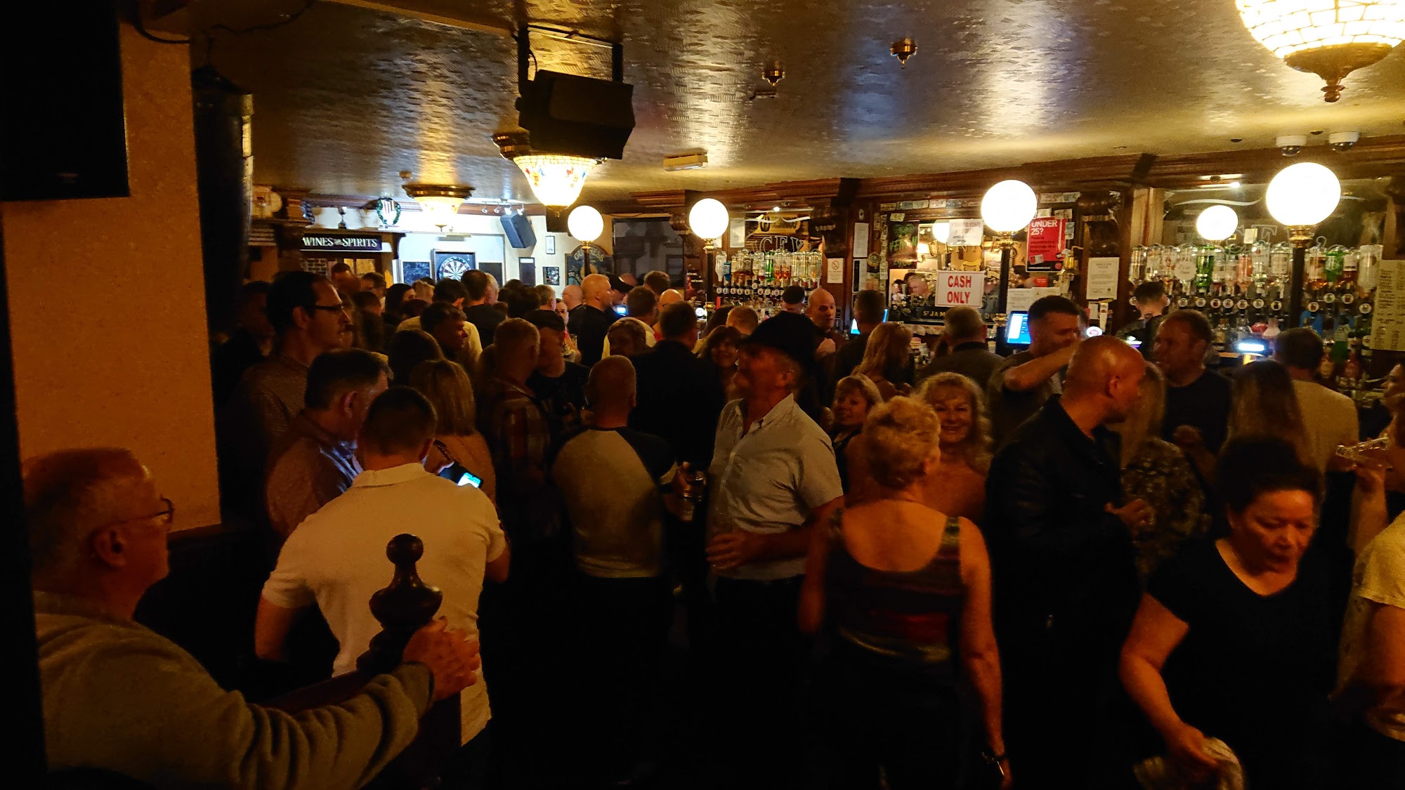 Diceys 185D High St, Elgin