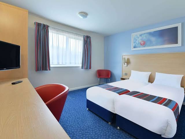 Travelodge Glasgow Paisley Road