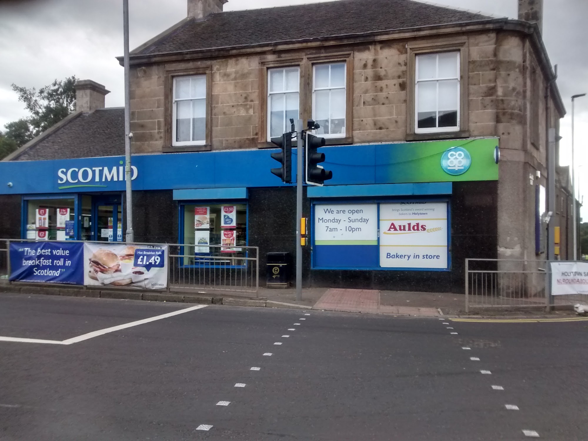 Scotmid Coop Holytown