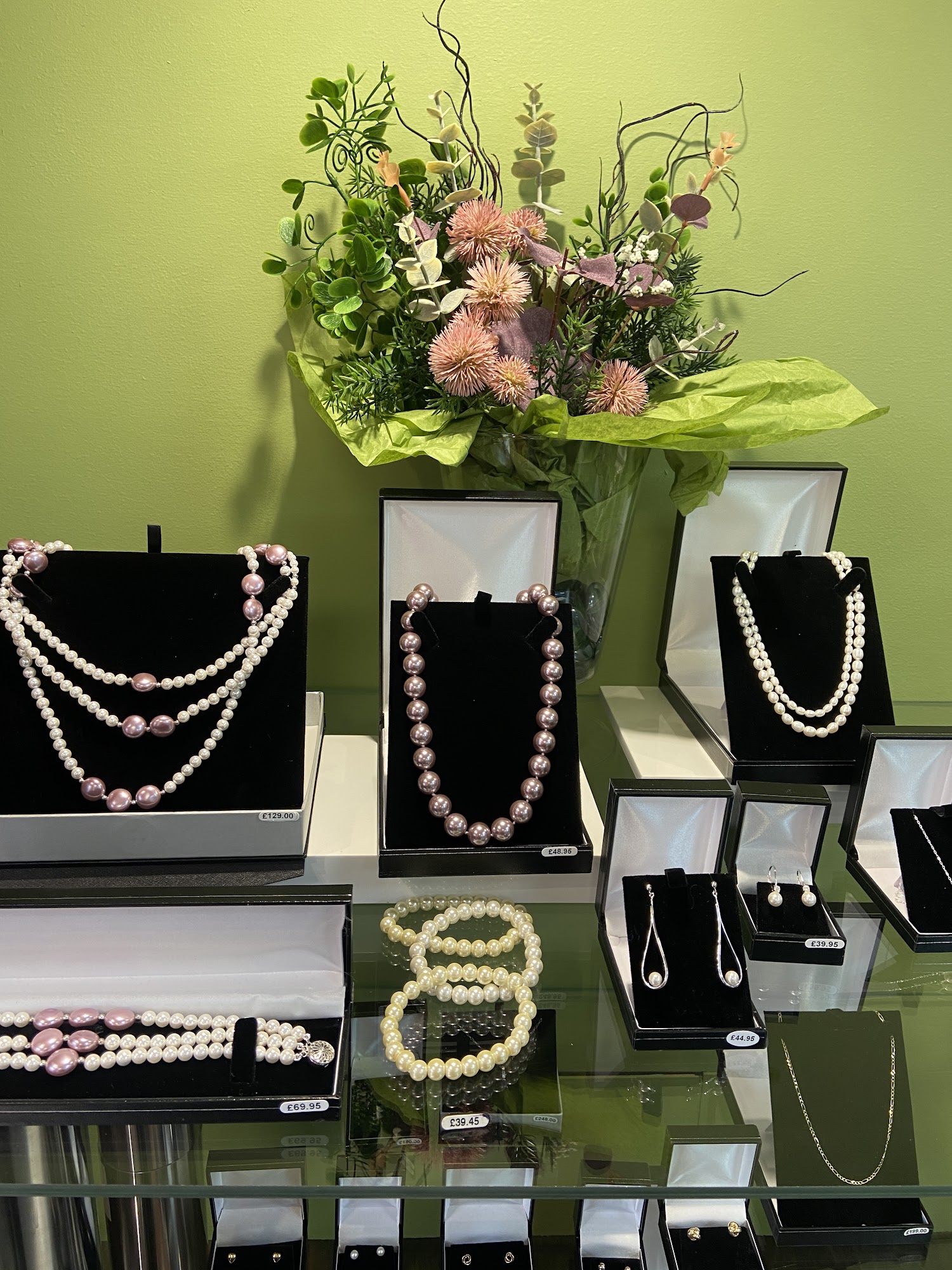 Plata Jewellers & Petals at Plata