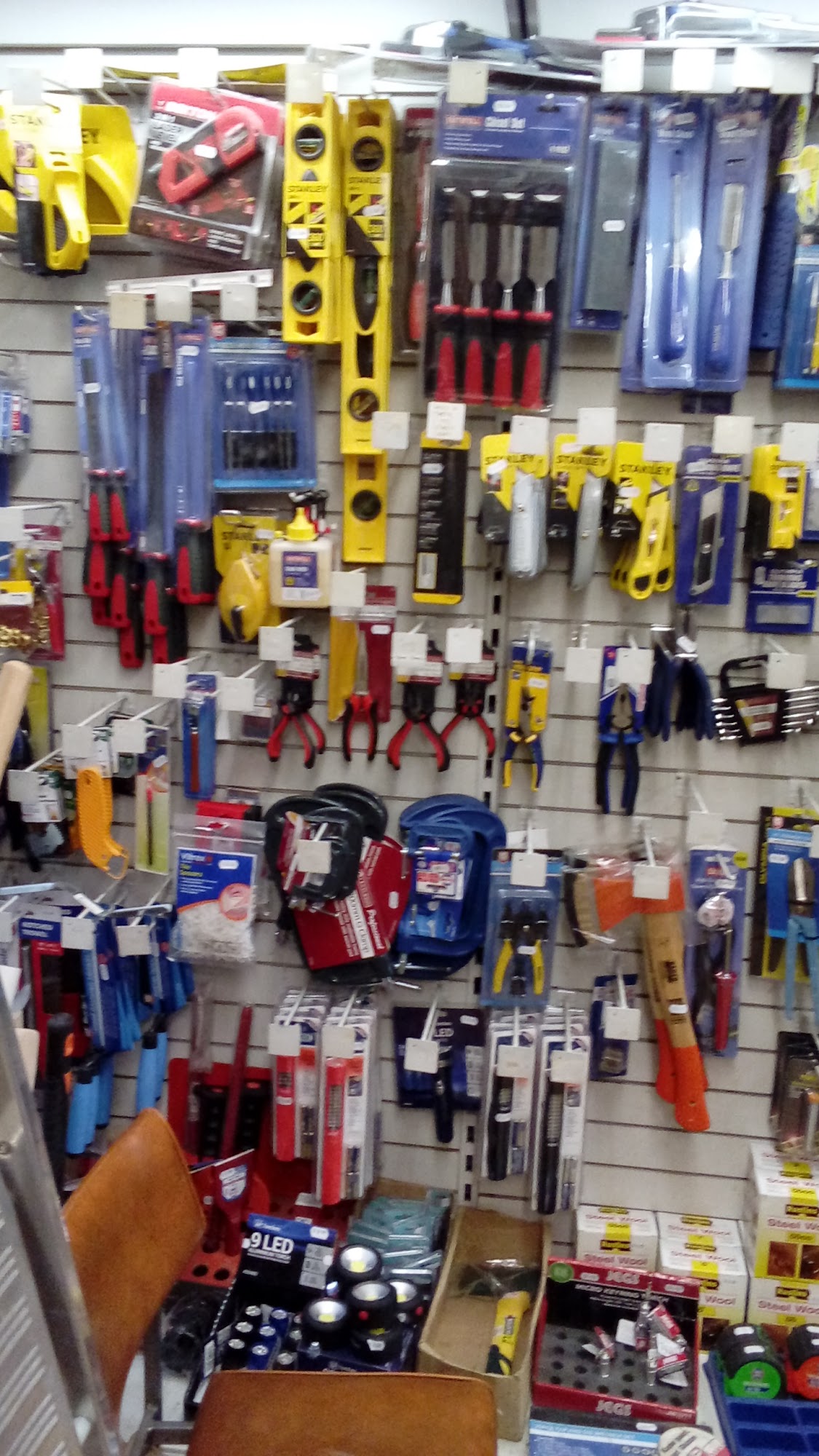 Linlithgow DIY
