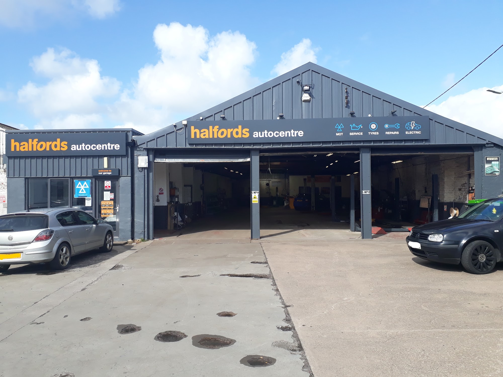Halfords McConechys Lockerbie Autocentre