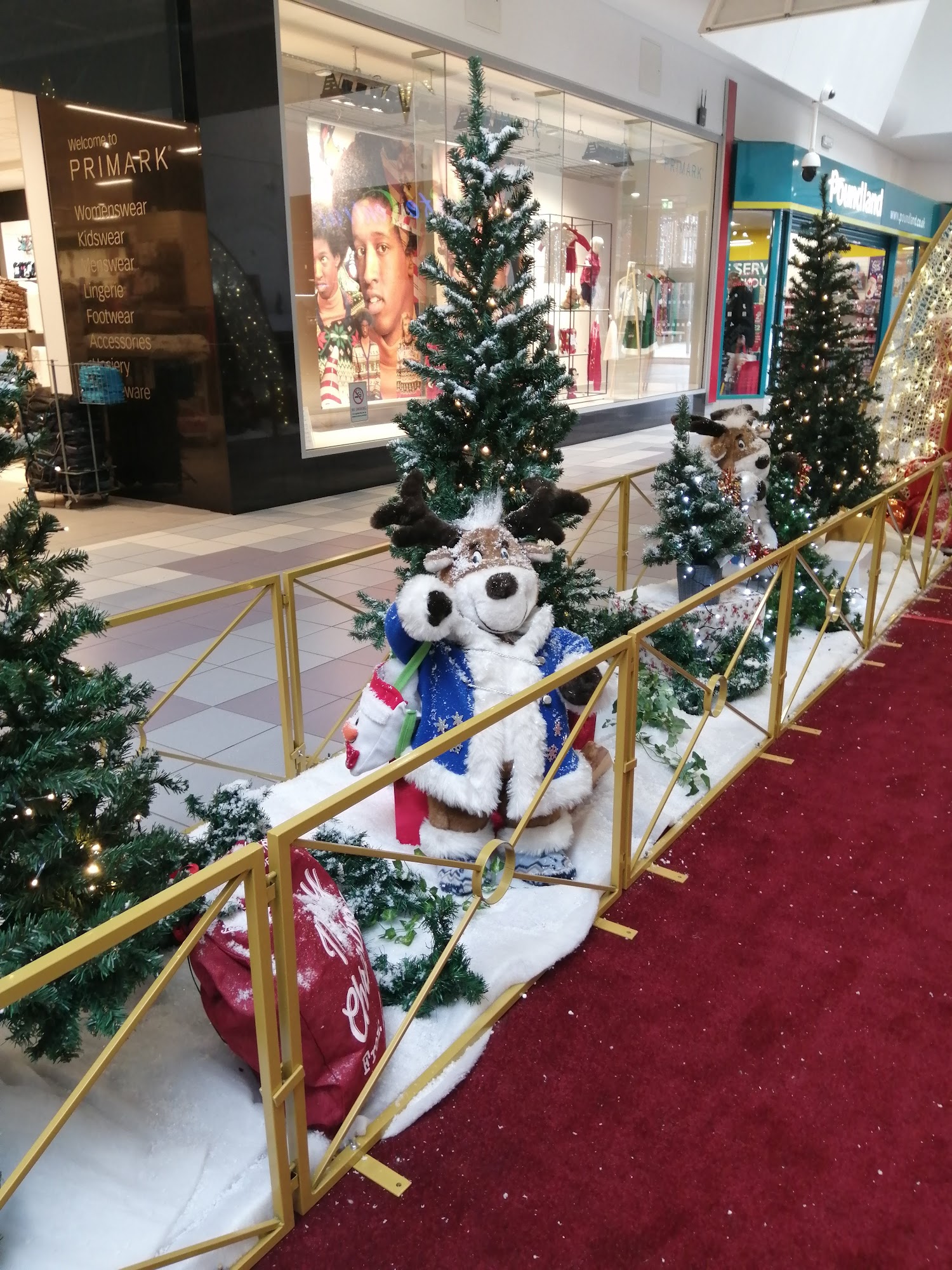 St John's Shopping Centre
