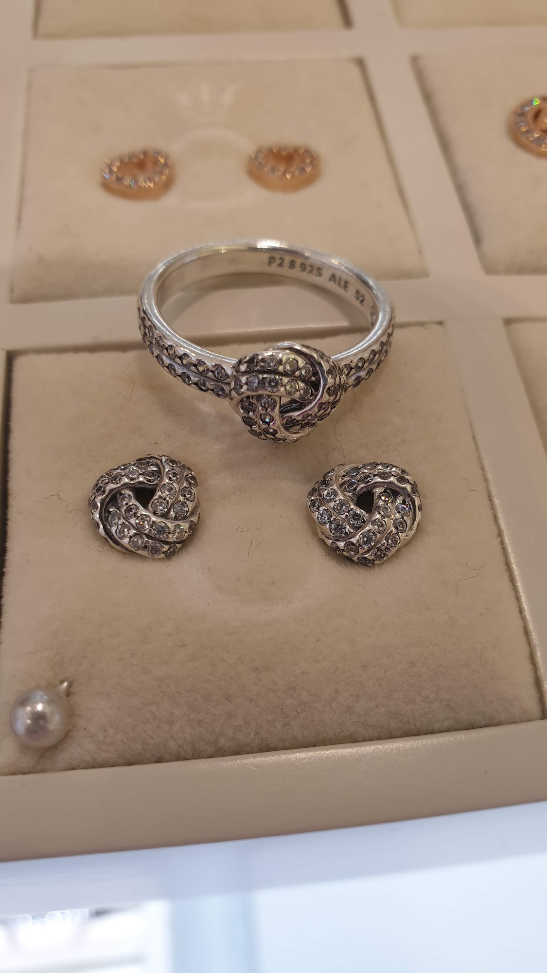 Pandora Perth