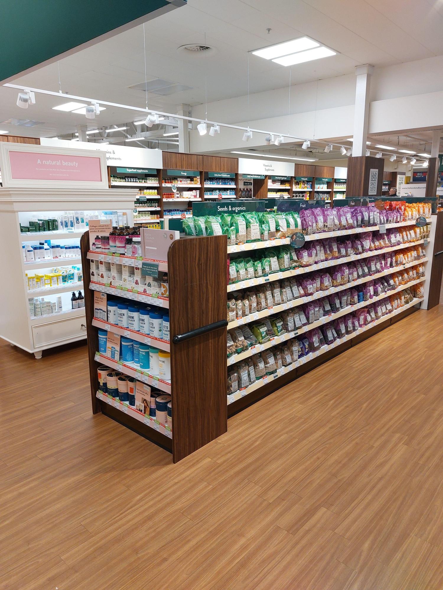 Holland & Barrett - Telford Tesco