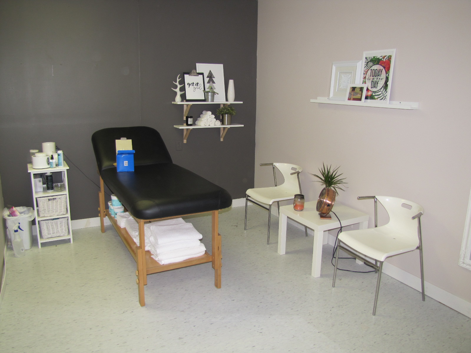 Creative Ends Nail Studio and Sweet & Bare Body Sugaring 11 2 Ave N, Yorkton Saskatchewan S3N 1G1