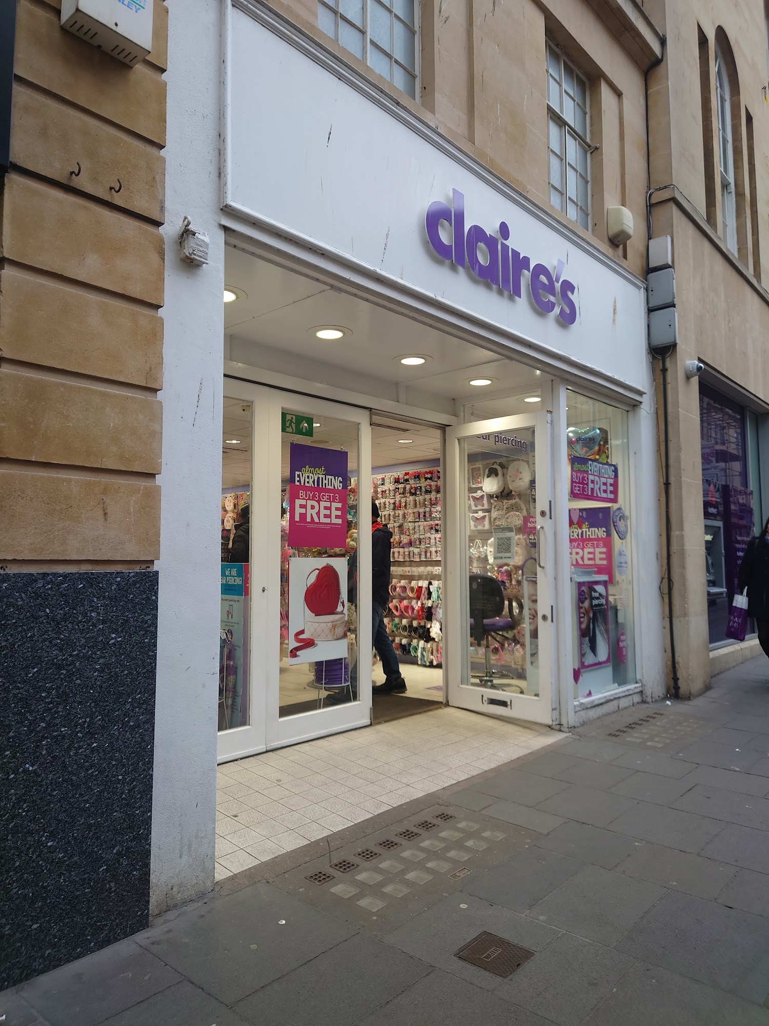 Claire's